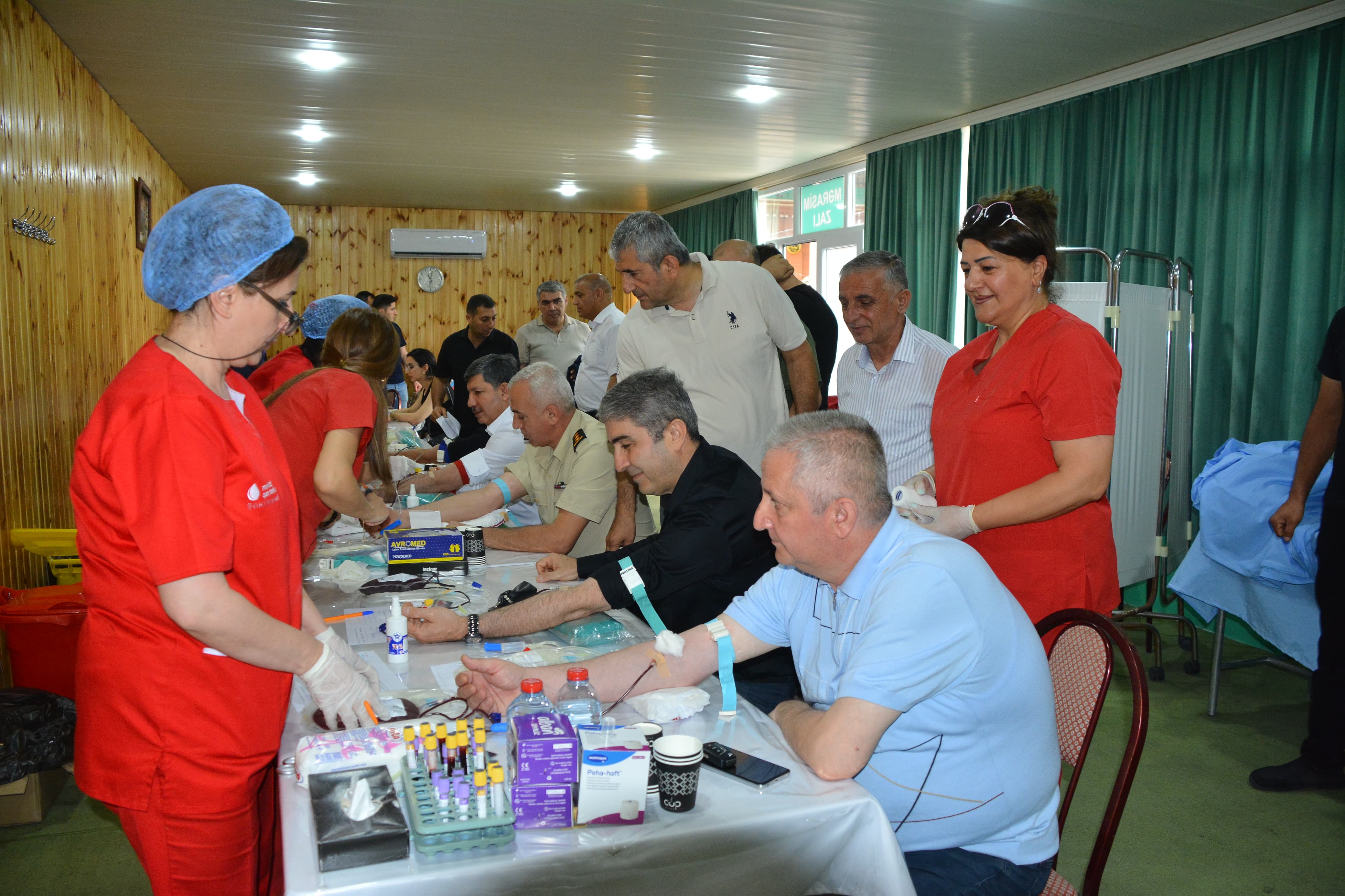 Aşura günü ilə əlaqədar paytaxt və bölgələrdə qanvermə aksiyaları keçirilir - Image 16