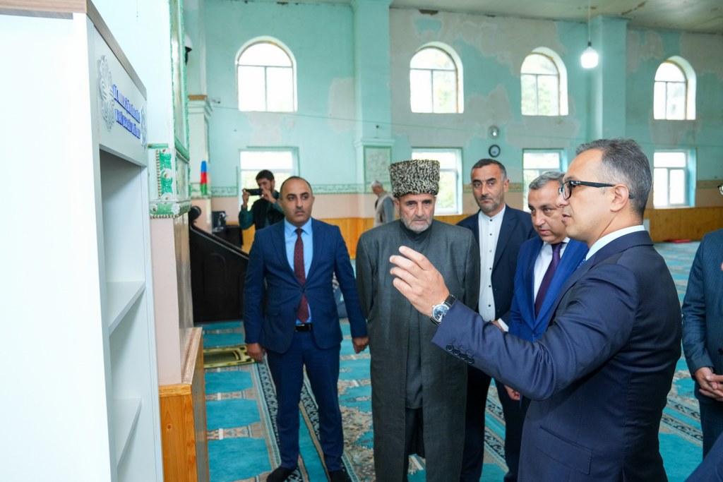 Dövlət Komitəsinin sədri Şabran rayonunda məscidlərin fəaliyyəti ilə tanış olub - Image 17