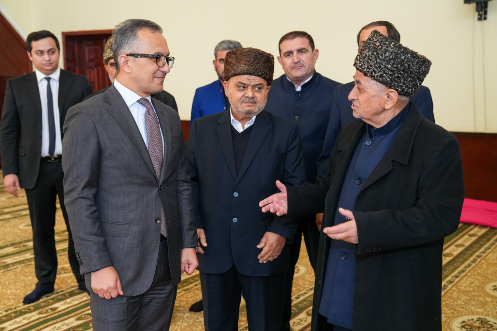 Dövlət Komitəsinin sədri Sabirabadda məscidləri ziyarət edib - Image 4