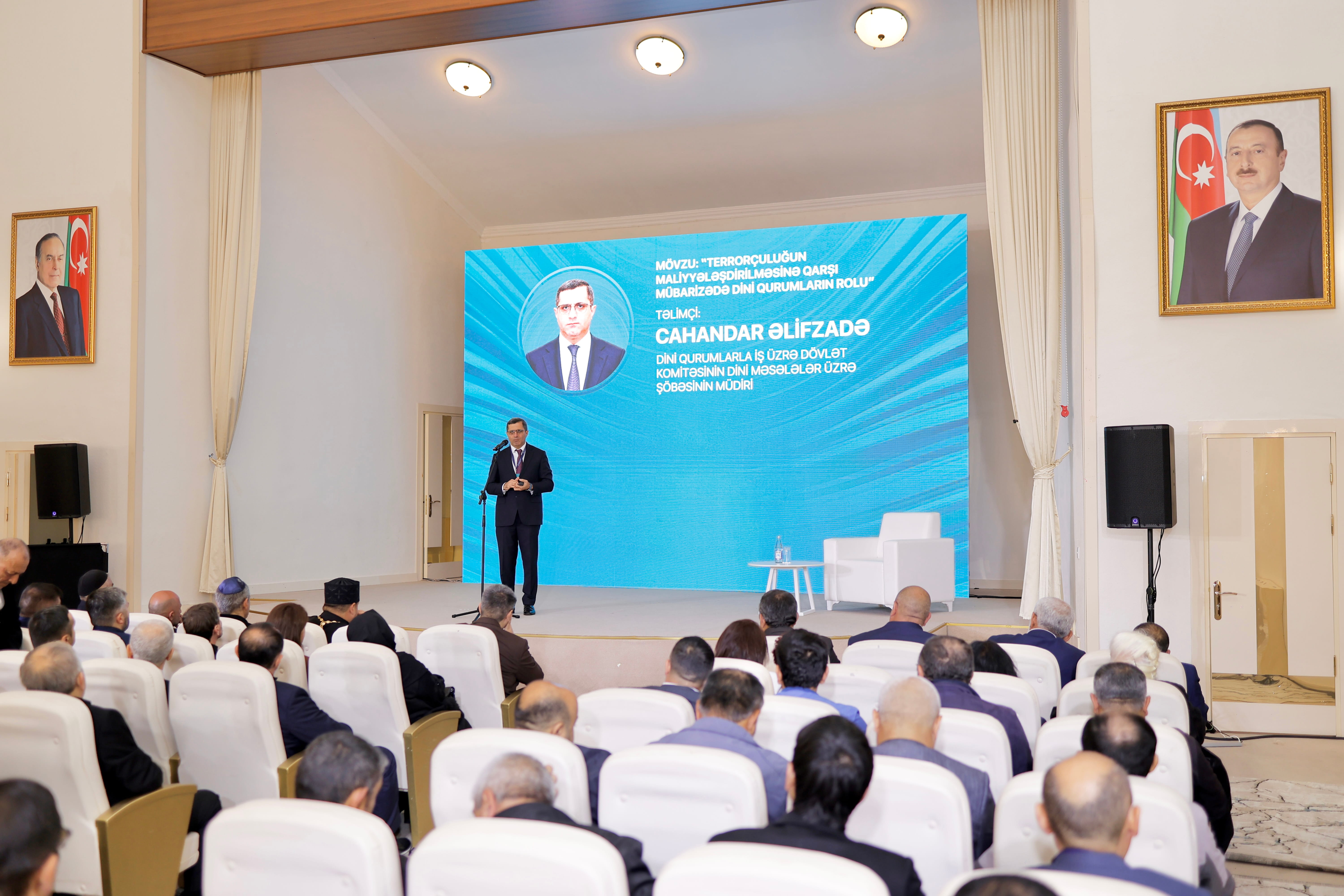 Din xadimləri üçün terrorçuluğun maliyyələşdirilməsinə qarşı mübarizəyə dair təlim təşkil olunub