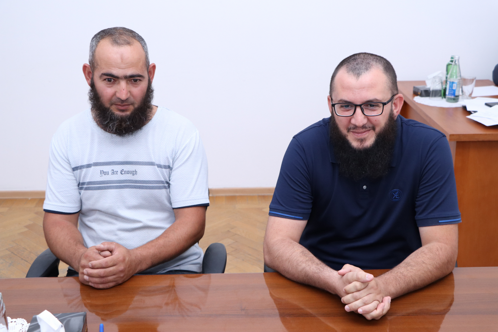 Dövlət Komitəsinin sədri Ağsuda vətəndaşların müraciətlərini dinləyib - Image 1