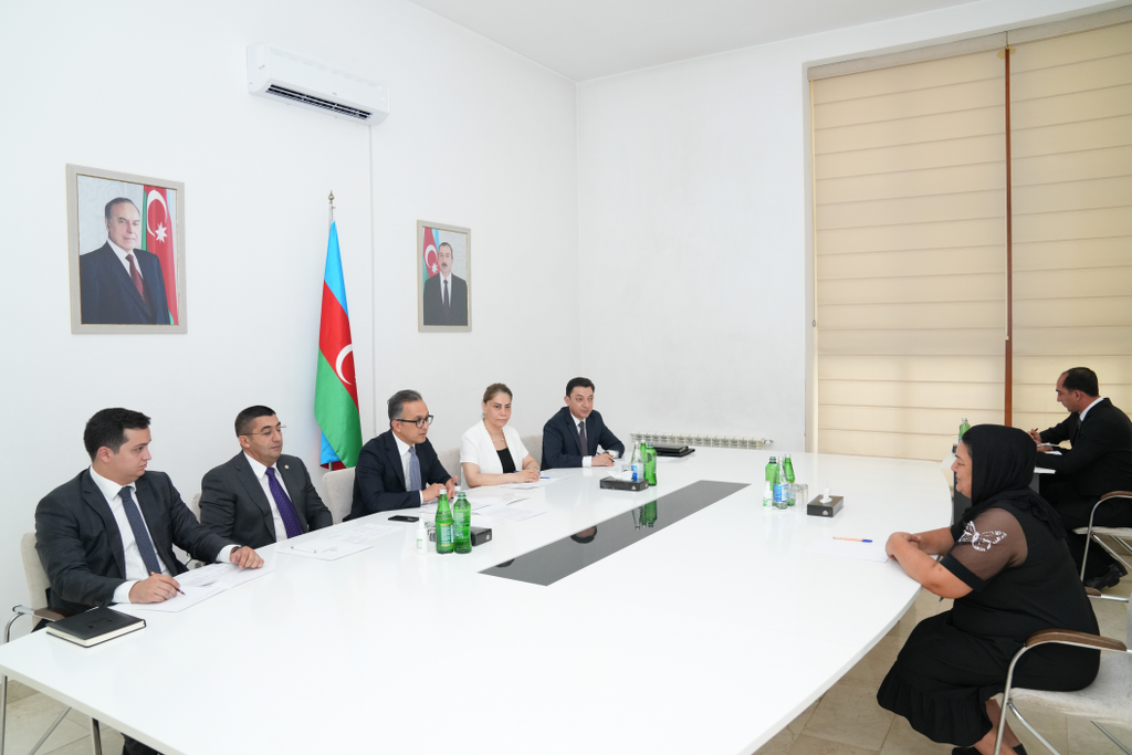 Dövlət Komitəsinin sədri Hacıqabulda vətəndaşları qəbul edib - Image 15