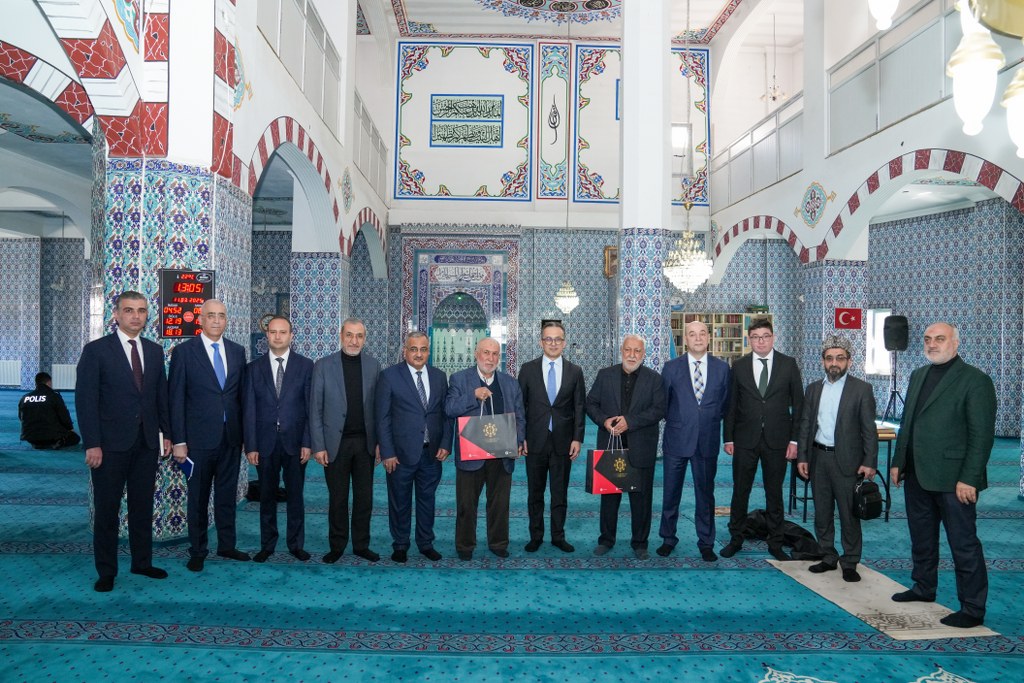 Azərbaycan nümayəndə heyəti İğdırda yerləşən məscidləri ziyarət edib - Image 4