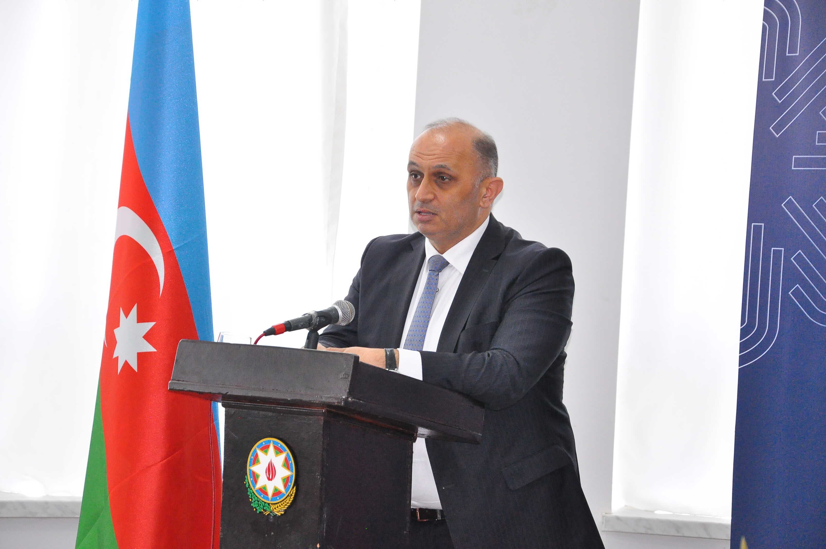 Sabirabadda “Vətən müharibəsindəki qələbəmizdə xalqımızın milli-mənəvi dəyərlərinin rolu” mövzusunda konfrans keçirilib - Image 6