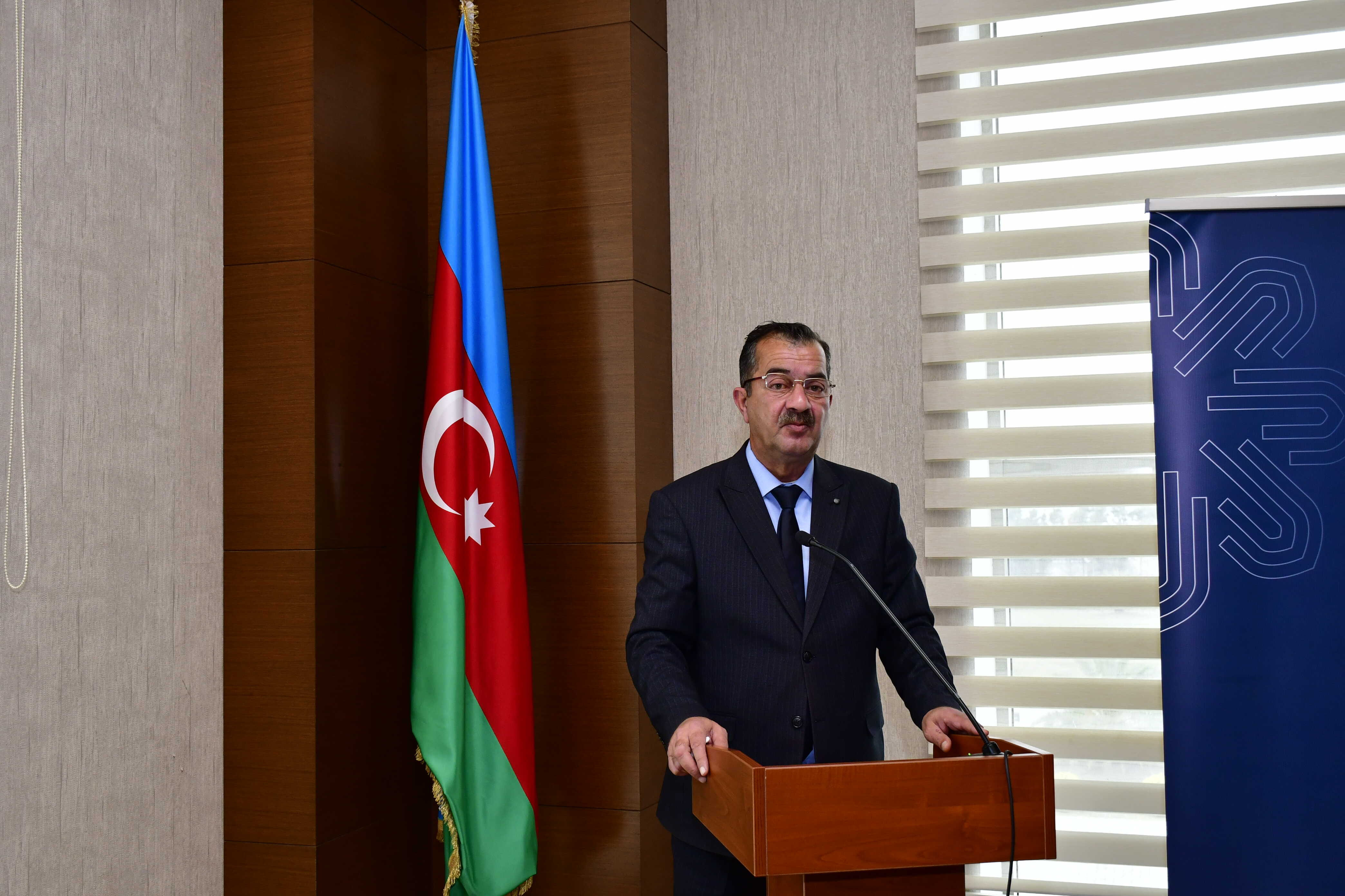 Ağdaşda “Dini məzhəbçilik meyillərinin milli birliyə və dini təhlükəsizliyə təsiri” mövzusunda konfrans keçirilib - Image 4