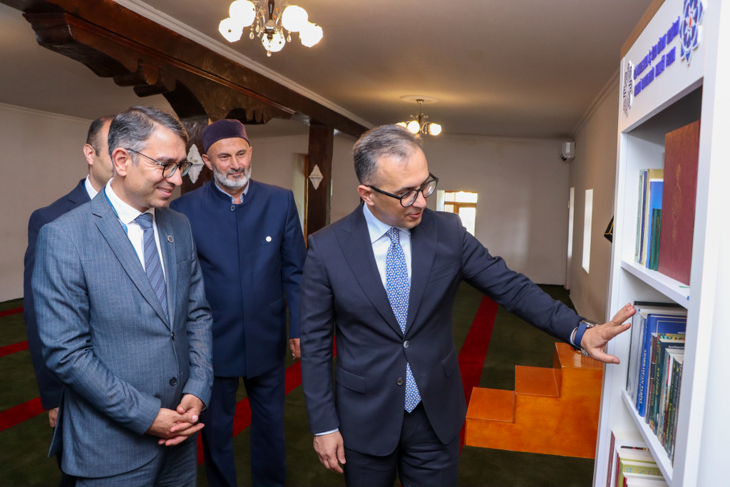 Komitə sədri Qusar şəhəri “Mustafa Kazdal” və Həsənqala kənd məscidlərinin fəaliyyəti ilə tanış olub - Image 2