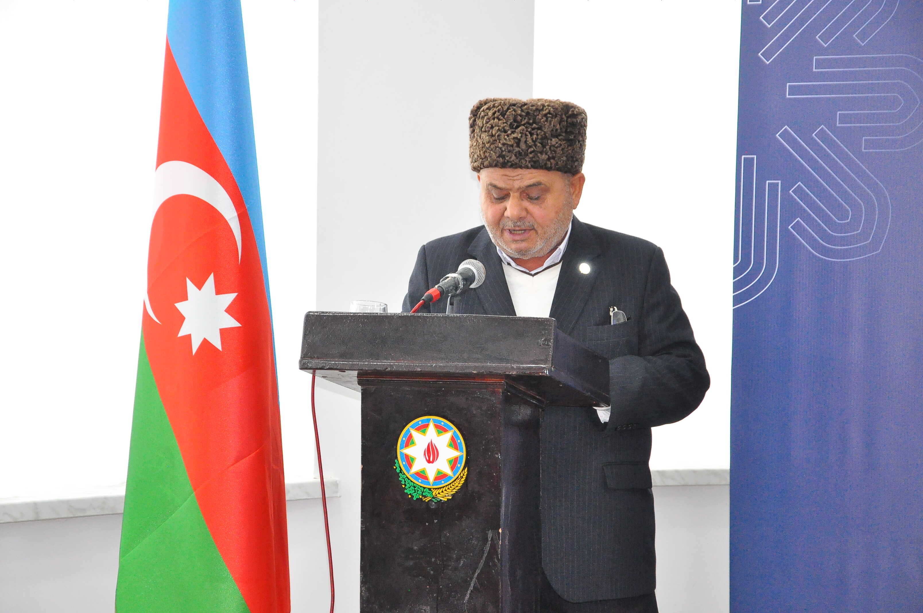 Sabirabadda “Vətən müharibəsindəki qələbəmizdə xalqımızın milli-mənəvi dəyərlərinin rolu” mövzusunda konfrans keçirilib - Image 5