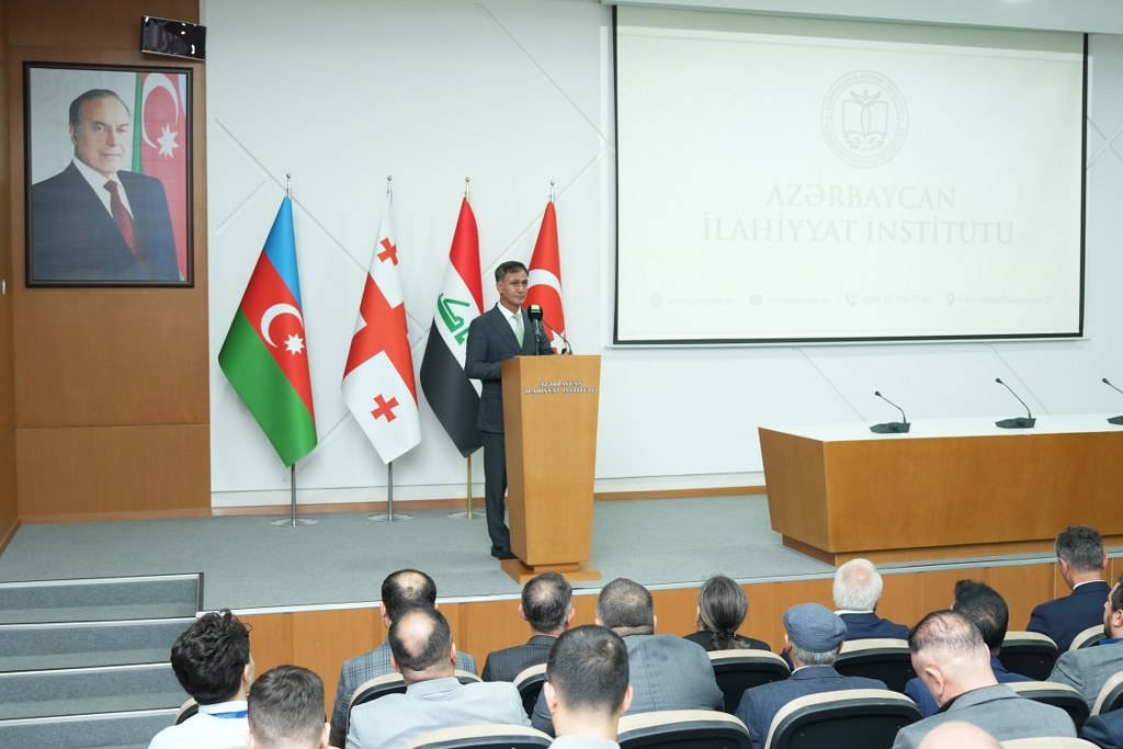 Azərbaycan İlahiyyat İnstitutunda din xadimlərindən ibarət nümayəndə heyəti ilə görüş keçirilib - Image 7