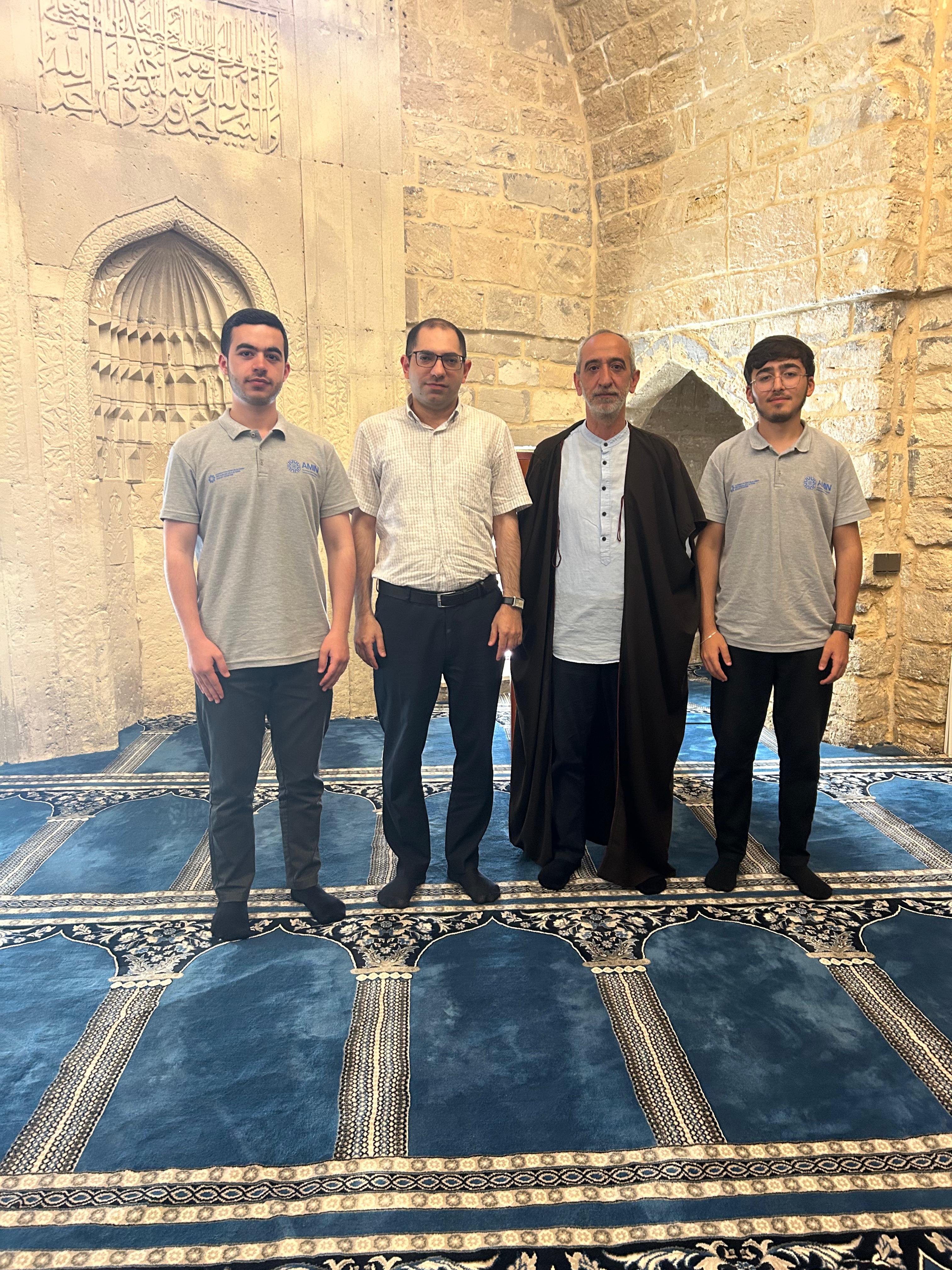 Dövlət Komitəsinin “AMİN” könüllüləri regional bölmə və dini ibadətgahlarda təcrübə keçiblər - Image 15
