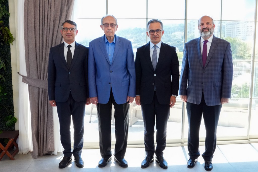 Dövlət Komitəsinin sədri İstanbul 29 Mayıs Universitetinin rəhbəri ilə görüşüb - Image 2