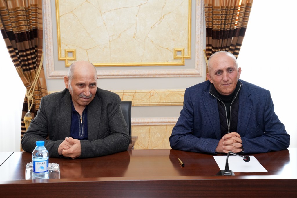 Dövlət Komitəsinin sədri Bakı şəhərində vətəndaşları qəbul edib - Image 3