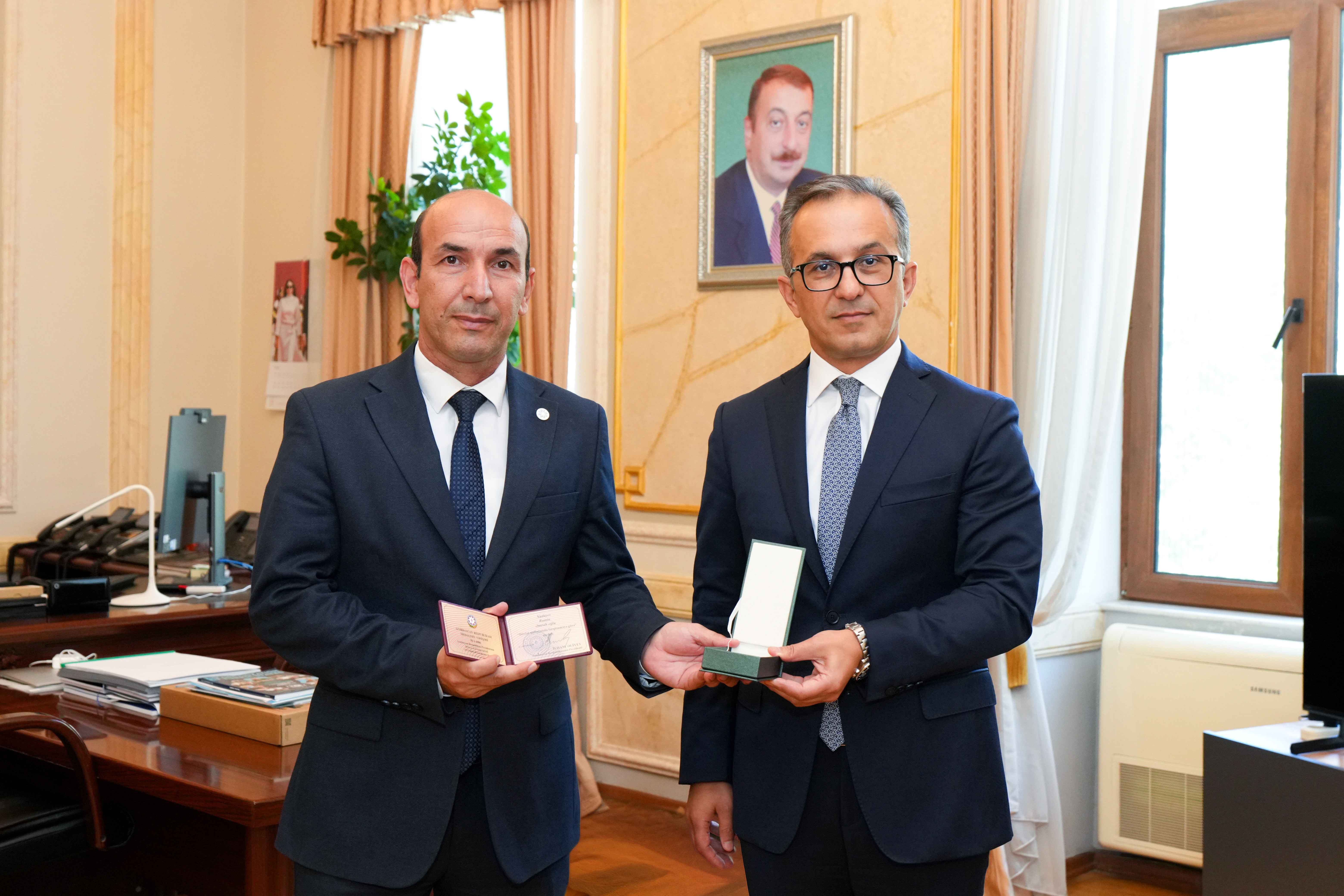 Komitə əməkdaşlarına “Dövlət qulluğunda fərqlənməyə görə” medalı təqdim edilib - Image 3
