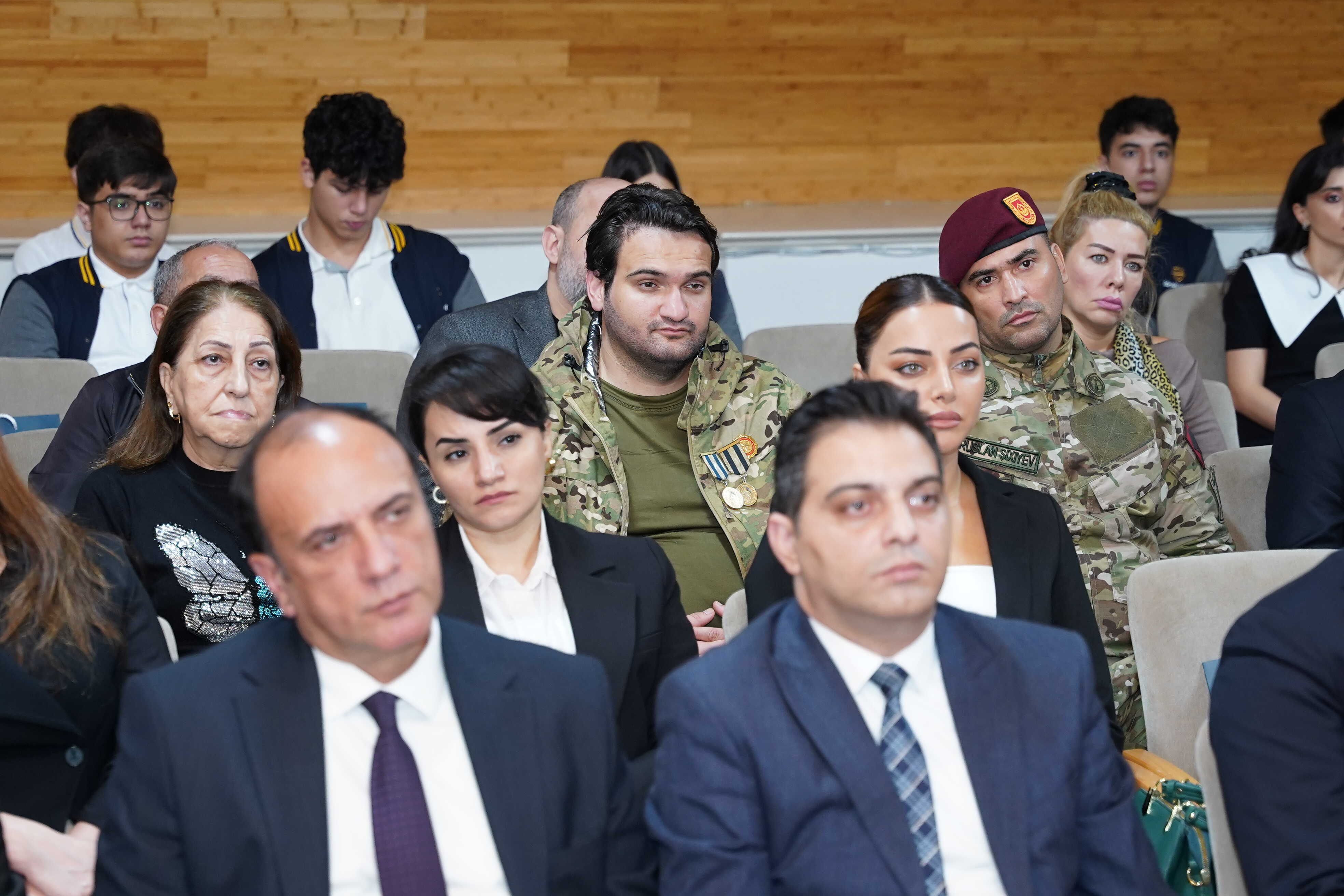 Binəqədidə “Zəfərin Qəhrəmanları: Şəhidlər və Qazilər” mövzusunda tədbir təşkil olunub - Image 8