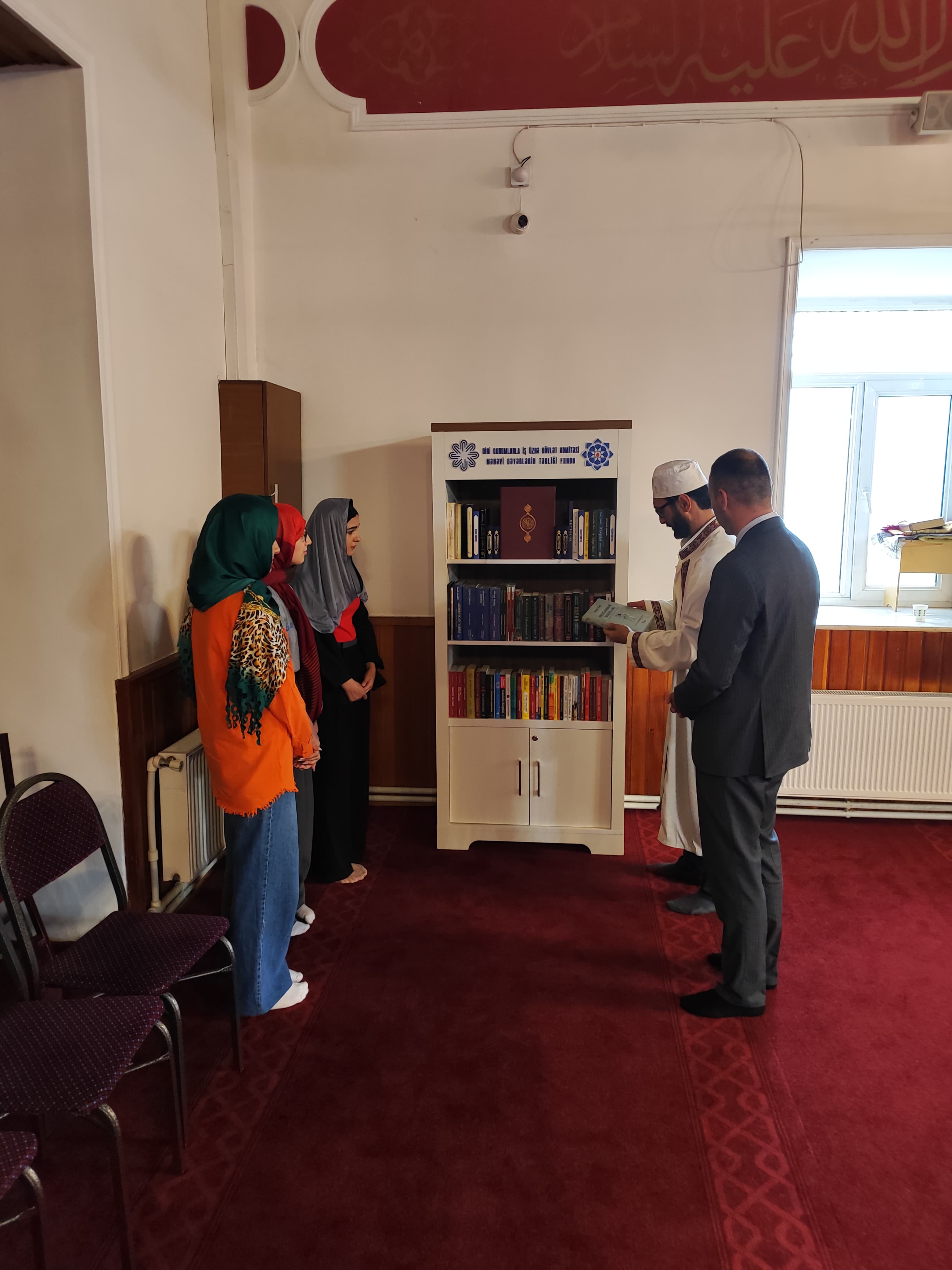 Dövlət Komitəsinin “AMİN” könüllüləri regional bölmə və dini ibadətgahlarda təcrübə keçiblər - Image 13