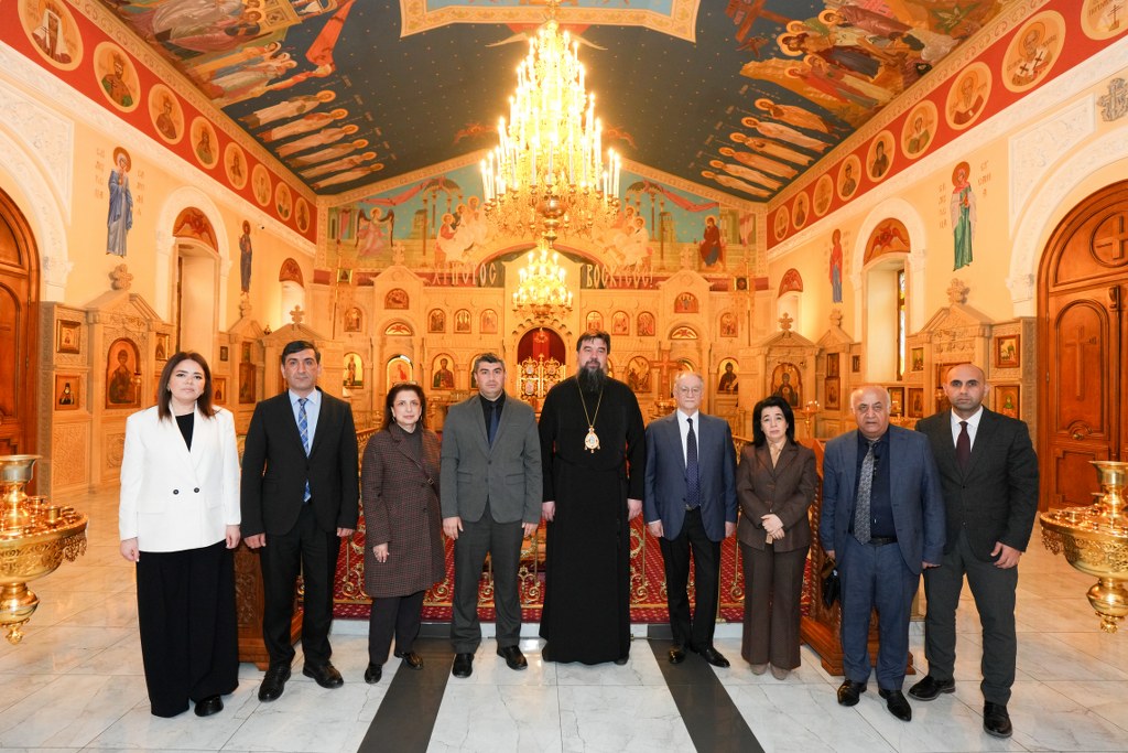 İctimai Şura üzvləri Bakı və Azərbaycanın Yepiskopu Aleksiy ilə görüşüblər - Image 1