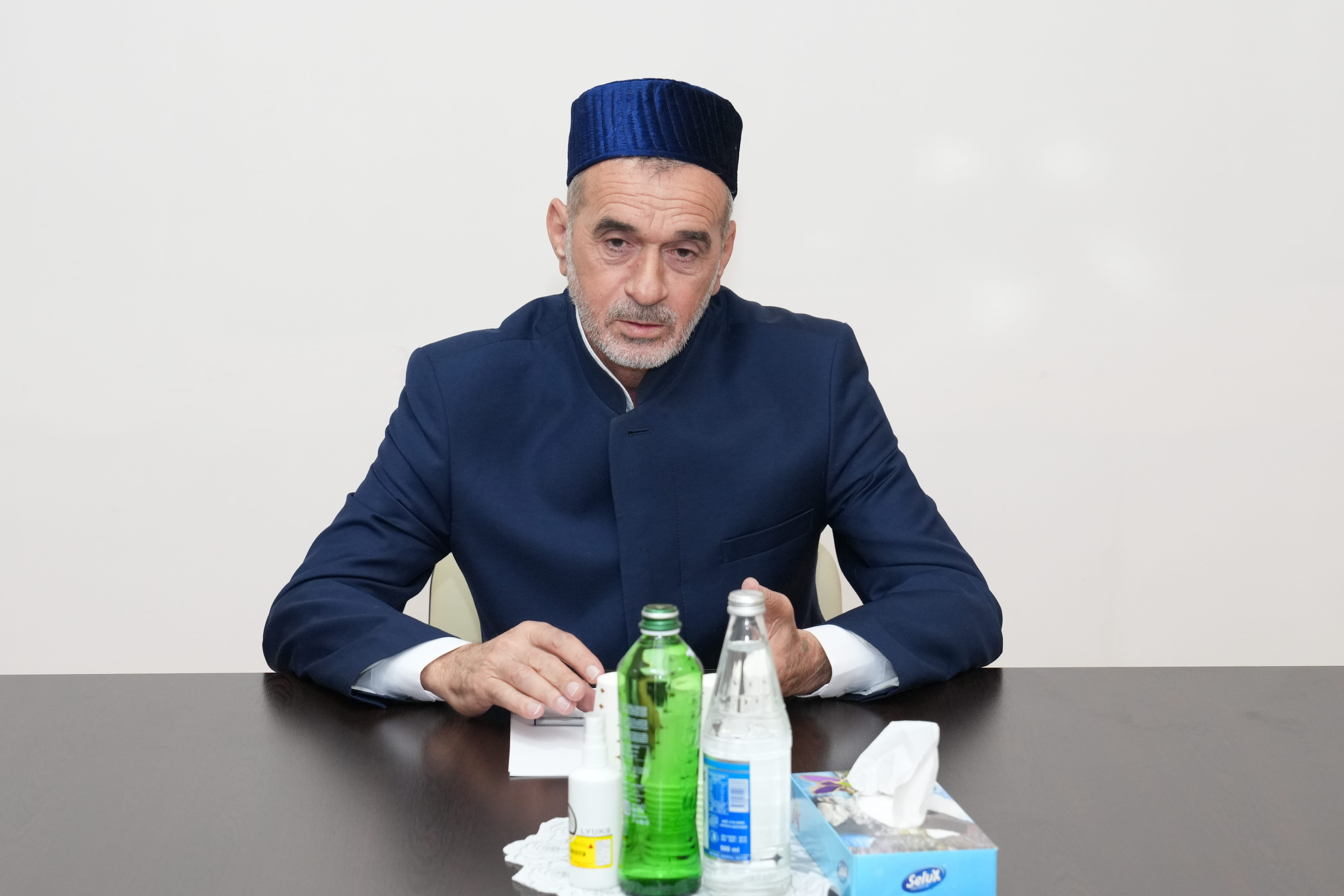 Dövlət Komitəsinin sədri Zərdab rayonunda vətəndaşların müraciətlərini dinləyib - Image 18