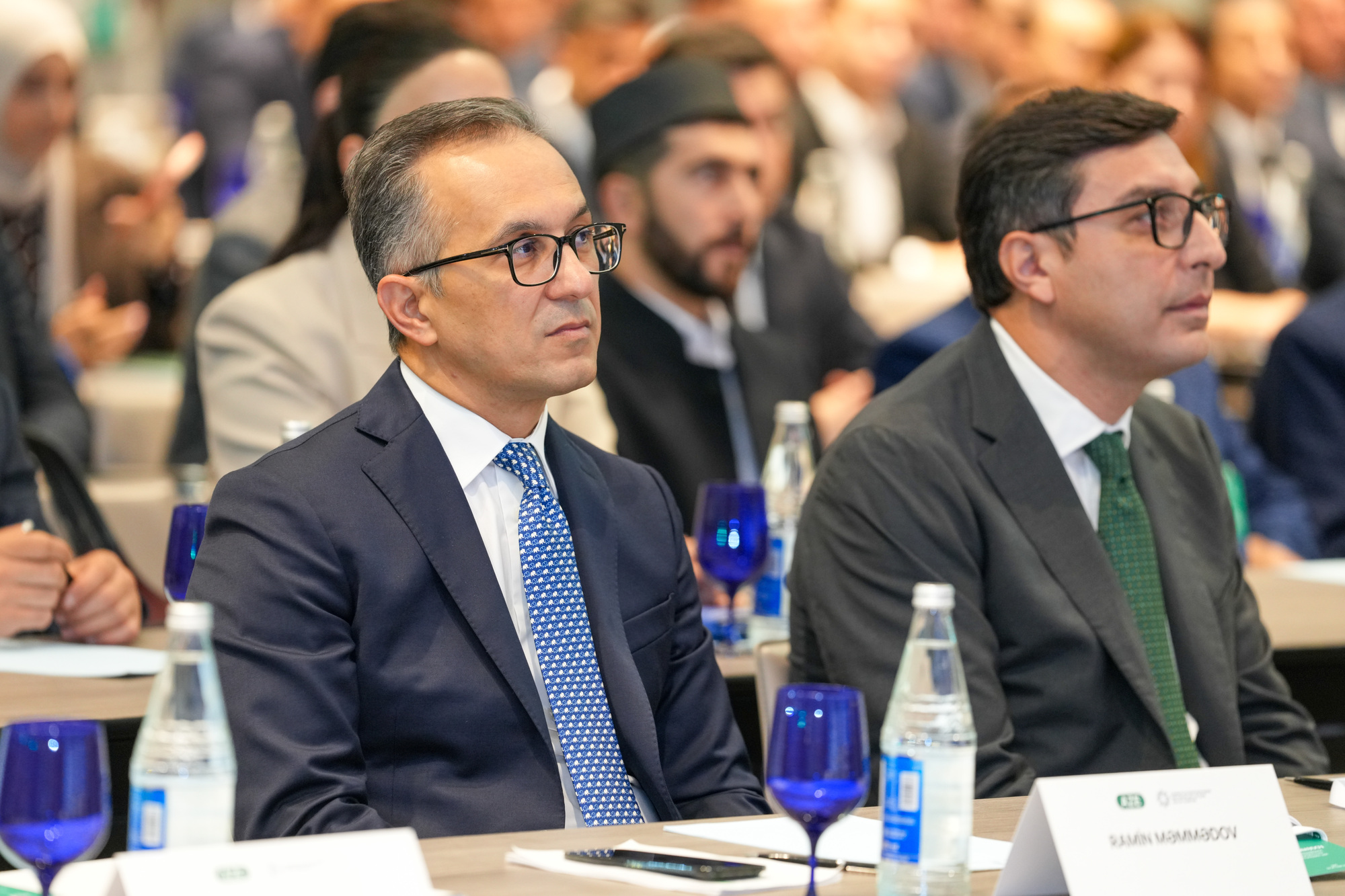Bakıda “Gənc nəslin milli-mənəvi dəyərlər ruhunda tərbiyəsi” mövzusunda konfrans keçirilir - Image 6