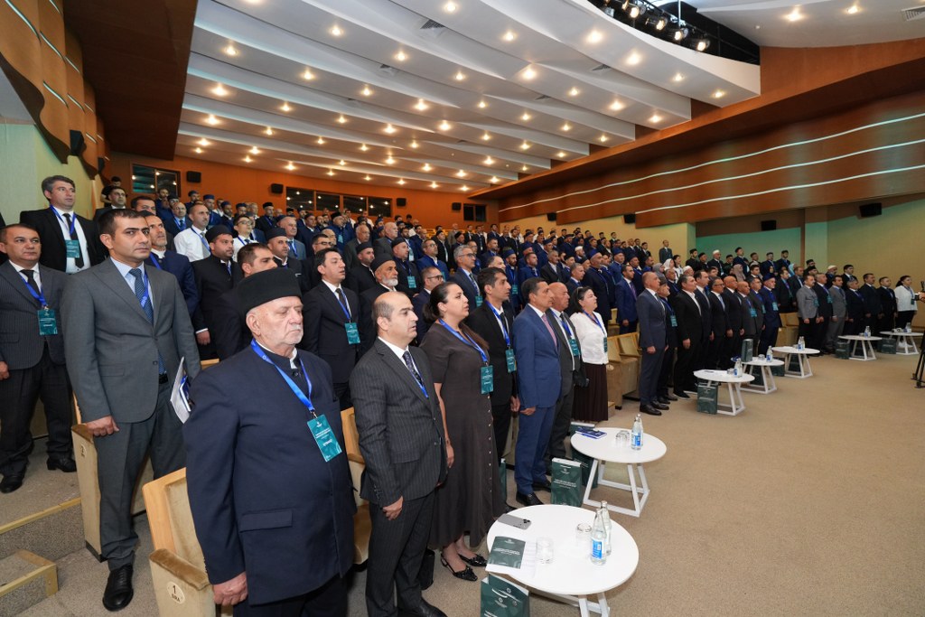 Ağdaşda “Məzhəb ayrı-seçkiliyi: həmrəyliyə təhdid kimi” mövzusunda regional konfrans keçirilir - Image 3