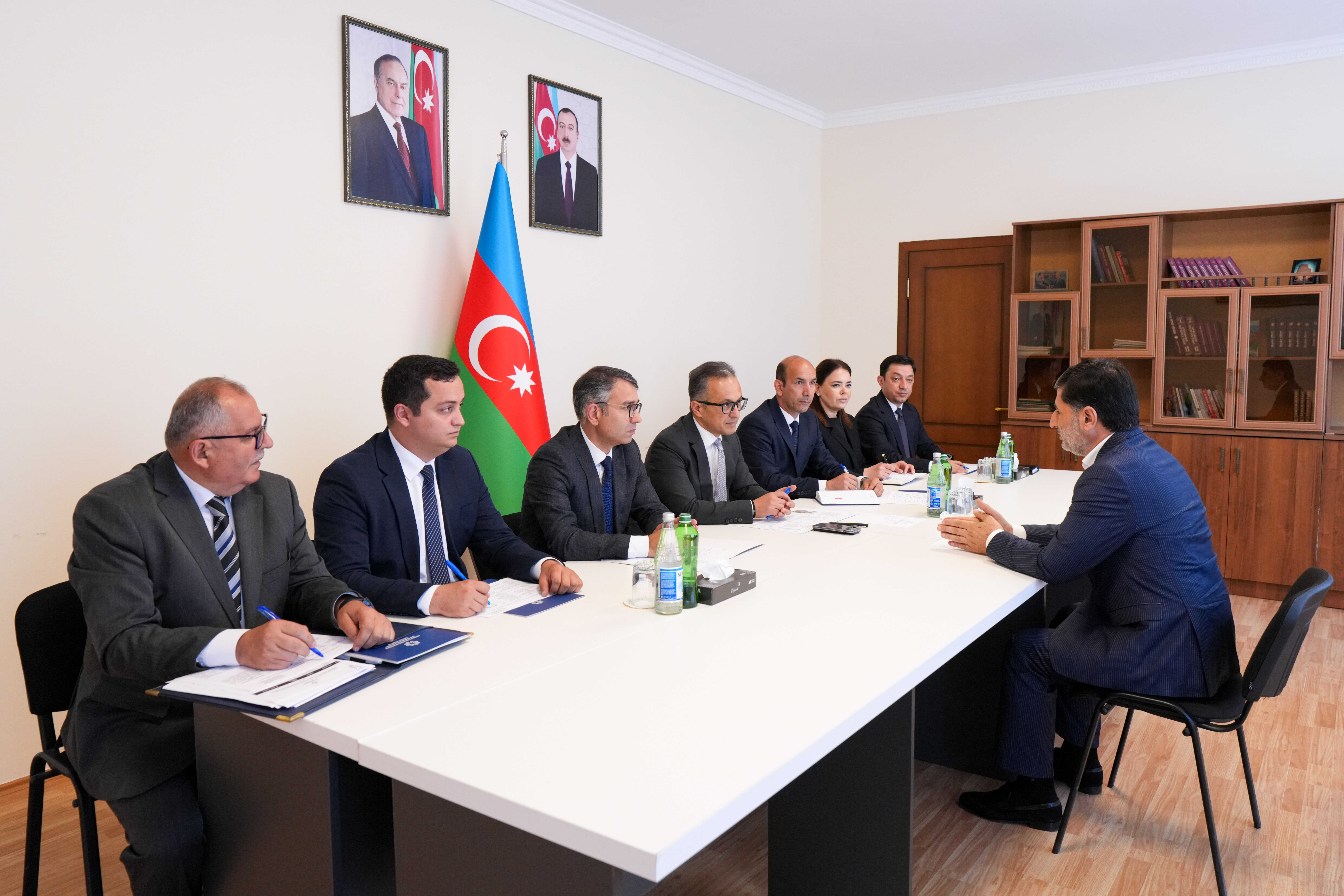 Dövlət Komitəsinin sədri Lerikdə vətəndaşları qəbul edib