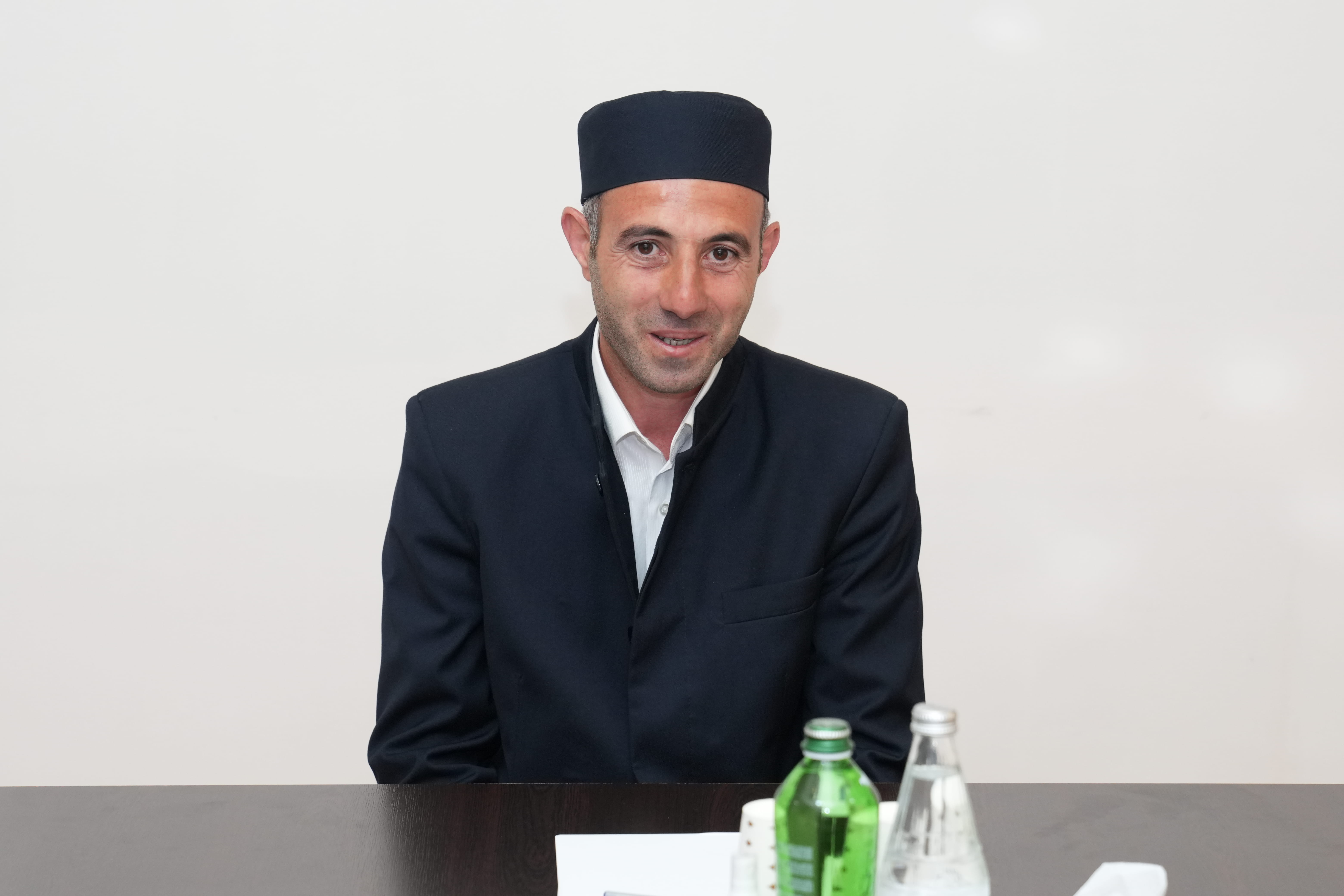 Dövlət Komitəsinin sədri Zərdab rayonunda vətəndaşların müraciətlərini dinləyib - Image 2