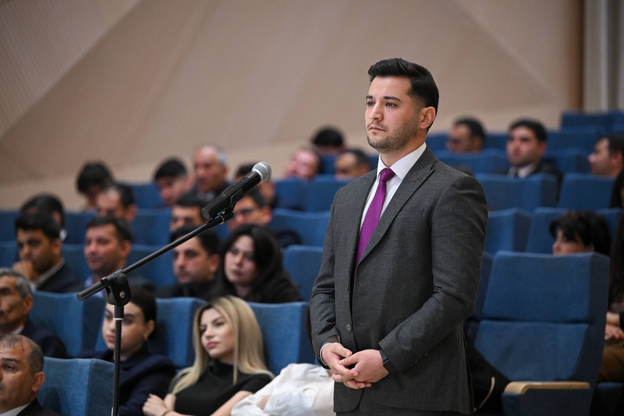 “Dini maarifləndirmə və gənclərlə iş” mövzusunda təlim başa çatıb - Image 12