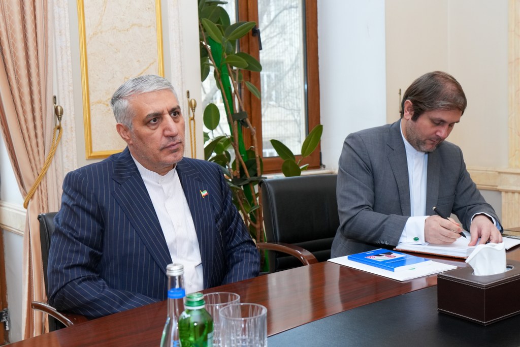 Dövlət Komitəsinin sədri İran səfiri ilə görüşüb - Image 3