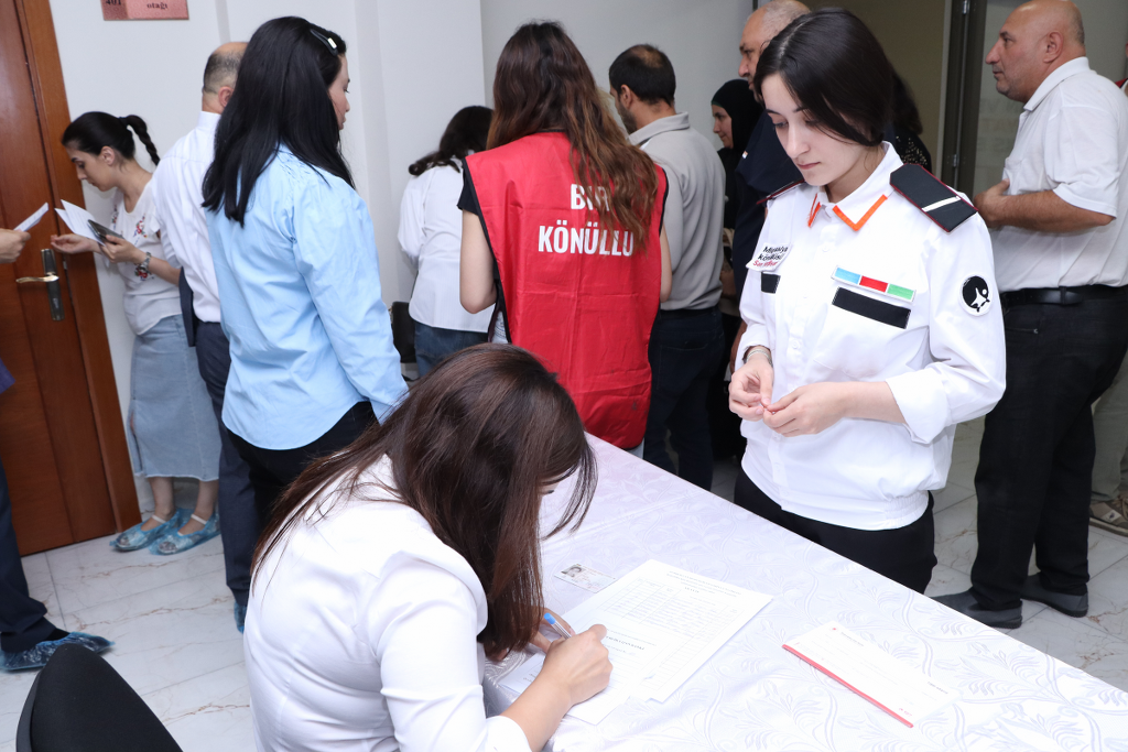 Aşura günü ilə əlaqədar qanvermə aksiyası keçirilib - Image 13