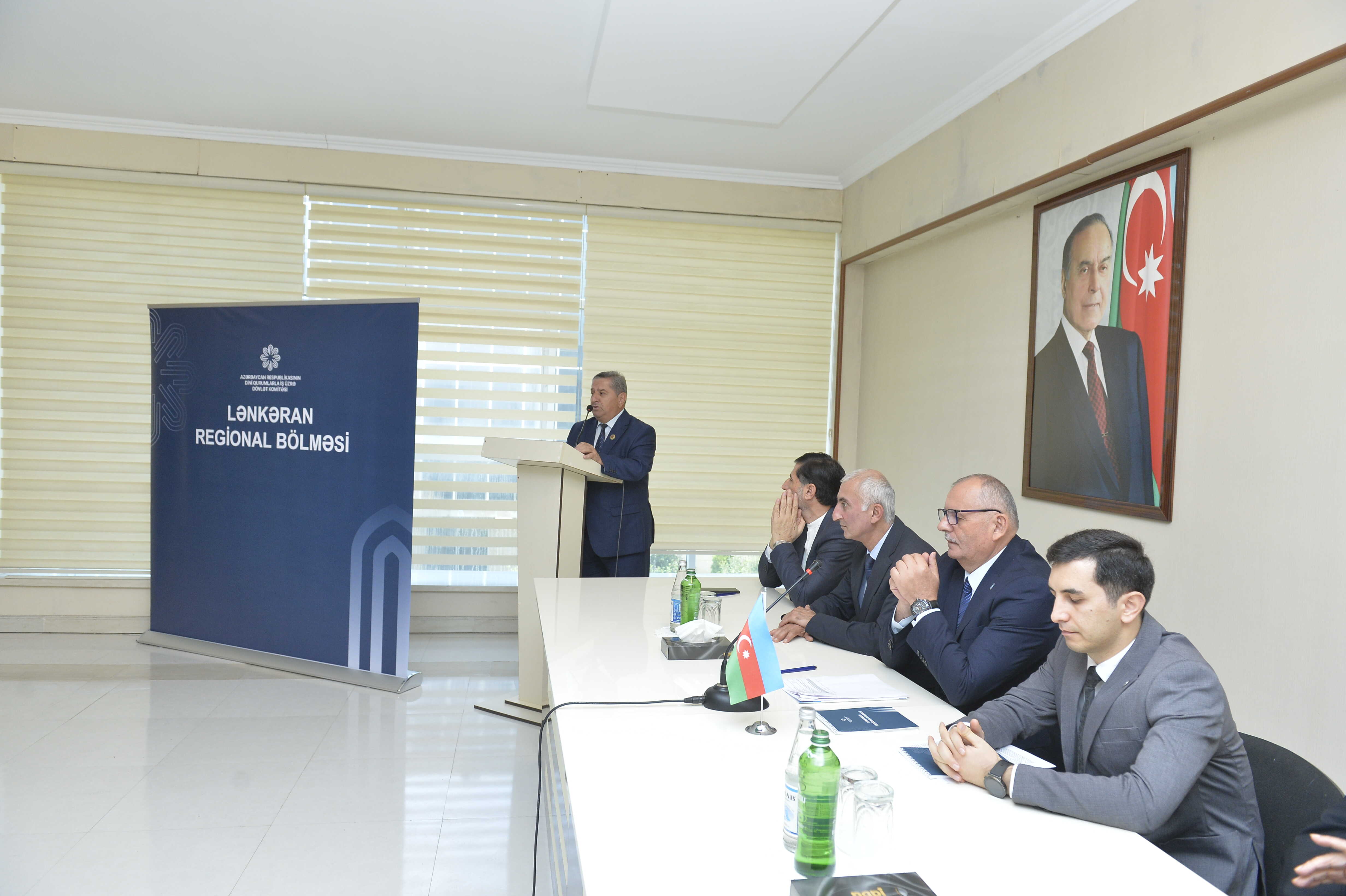 Lənkəranda “Zəfər Günü: Milli-dini həmrəyliyin təntənəsi” mövzusunda konfrans keçirilib - Image 4