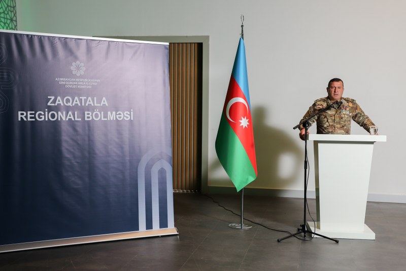 Qax rayonunda “44 günlük Vətən müharibəsində milli və dini həmrəyliyin zəfəri” mövzusunda konfrans keçirilib - Image 12