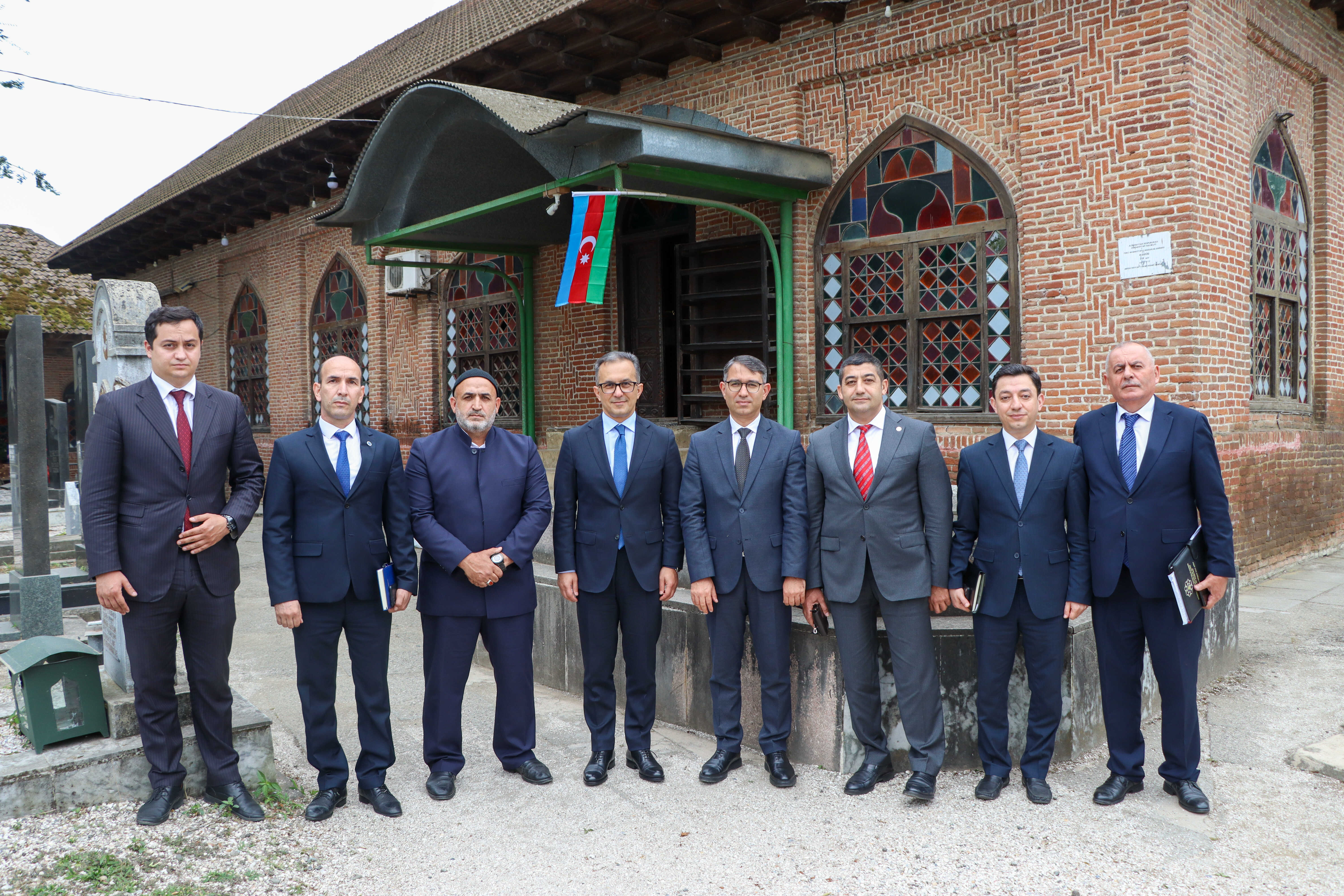 Komitə sədri Astarada yerləşən dini ibadətgahların fəaliyyəti ilə tanış olub - Image 11