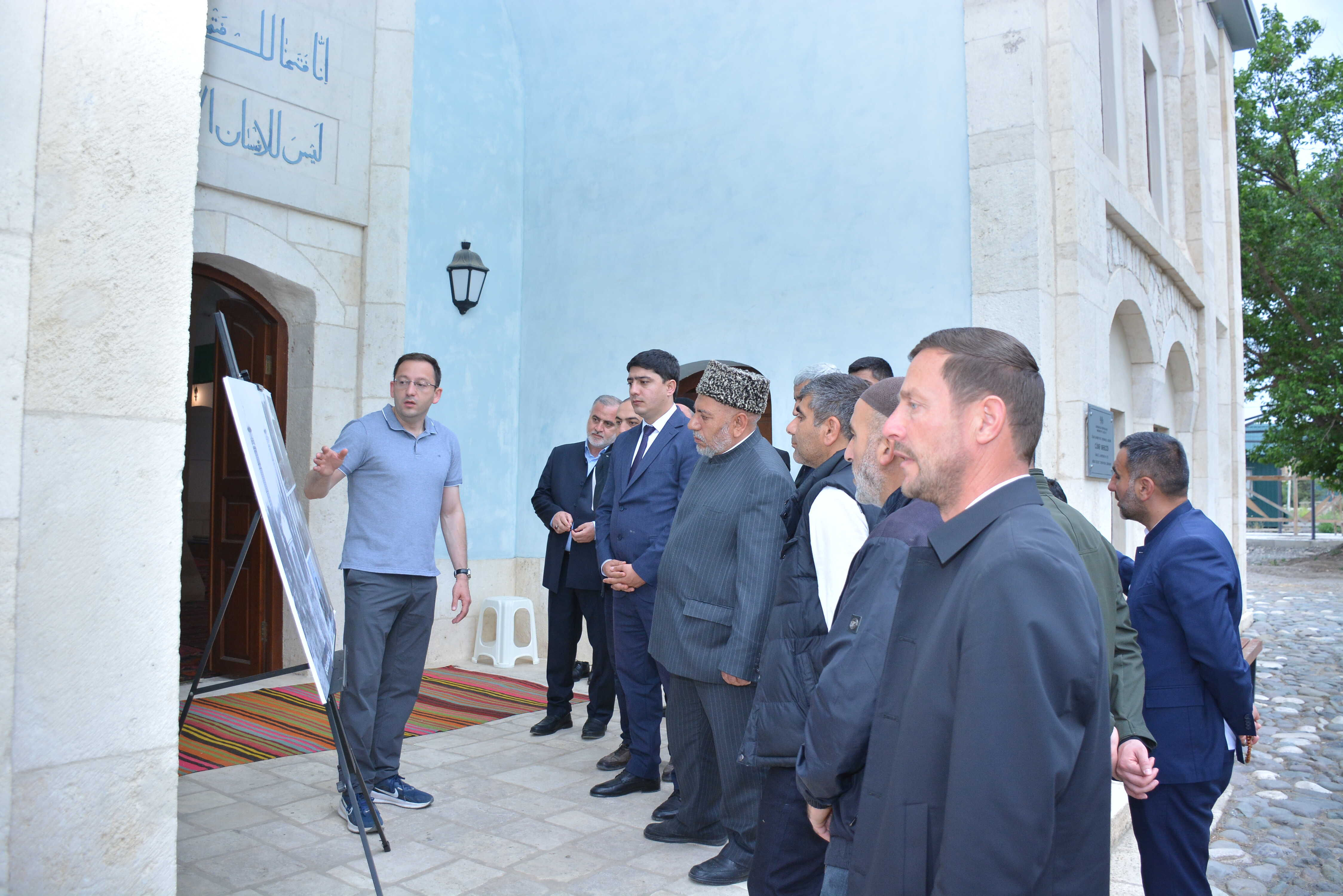 Din xadimləri Qarabağ və Şərqi Zəngəzurdakı tarixi-dini abidələri ziyarət ediblər - Image 17