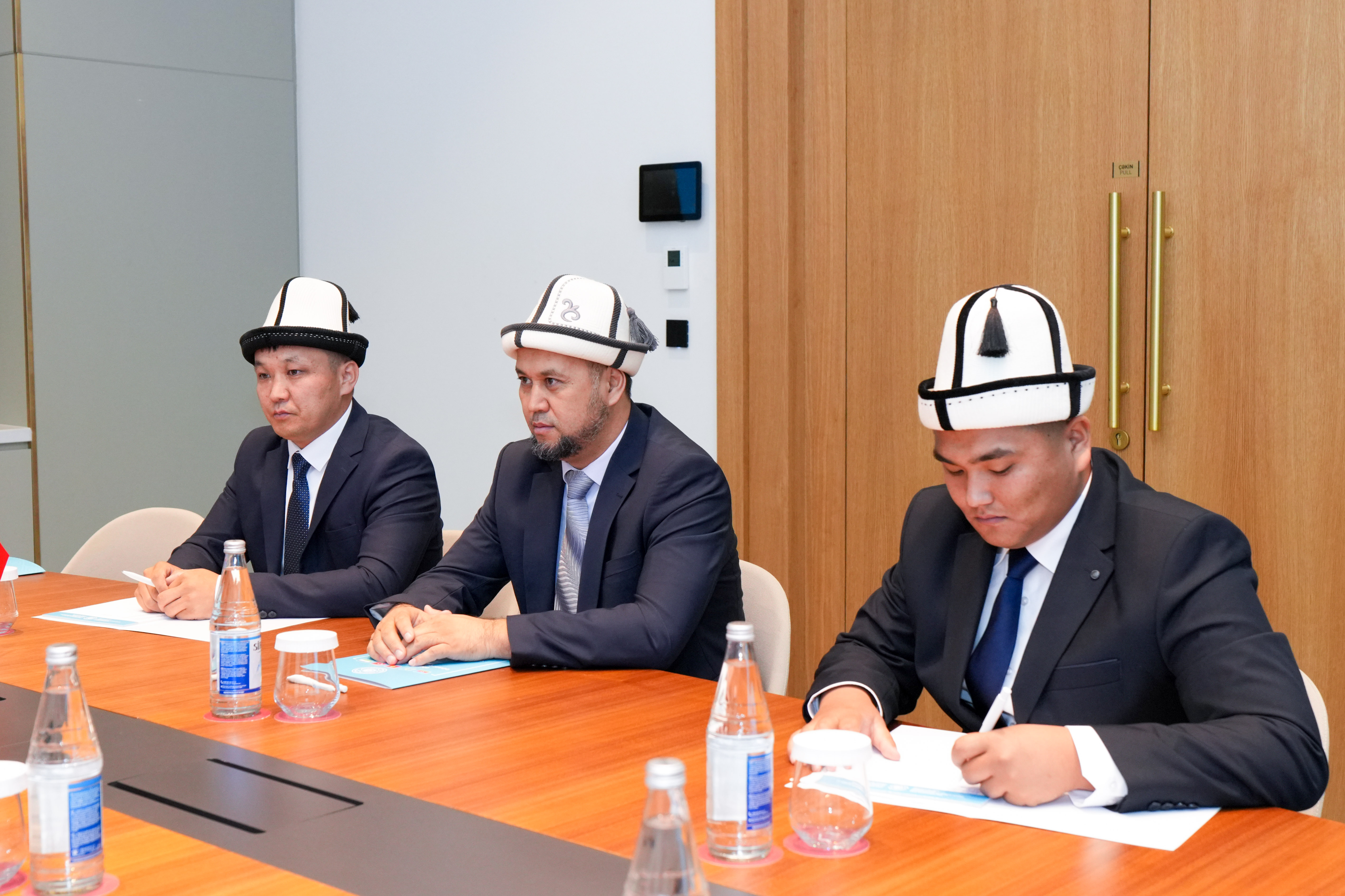 Dövlət Komitəsinin sədri Şuşada qırğız həmkarı ilə görüşüb - Image 3