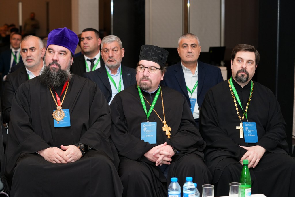 Azərbaycan Din Xadimlərinin II Forumu işini yekunlaşdırıb - Image 5