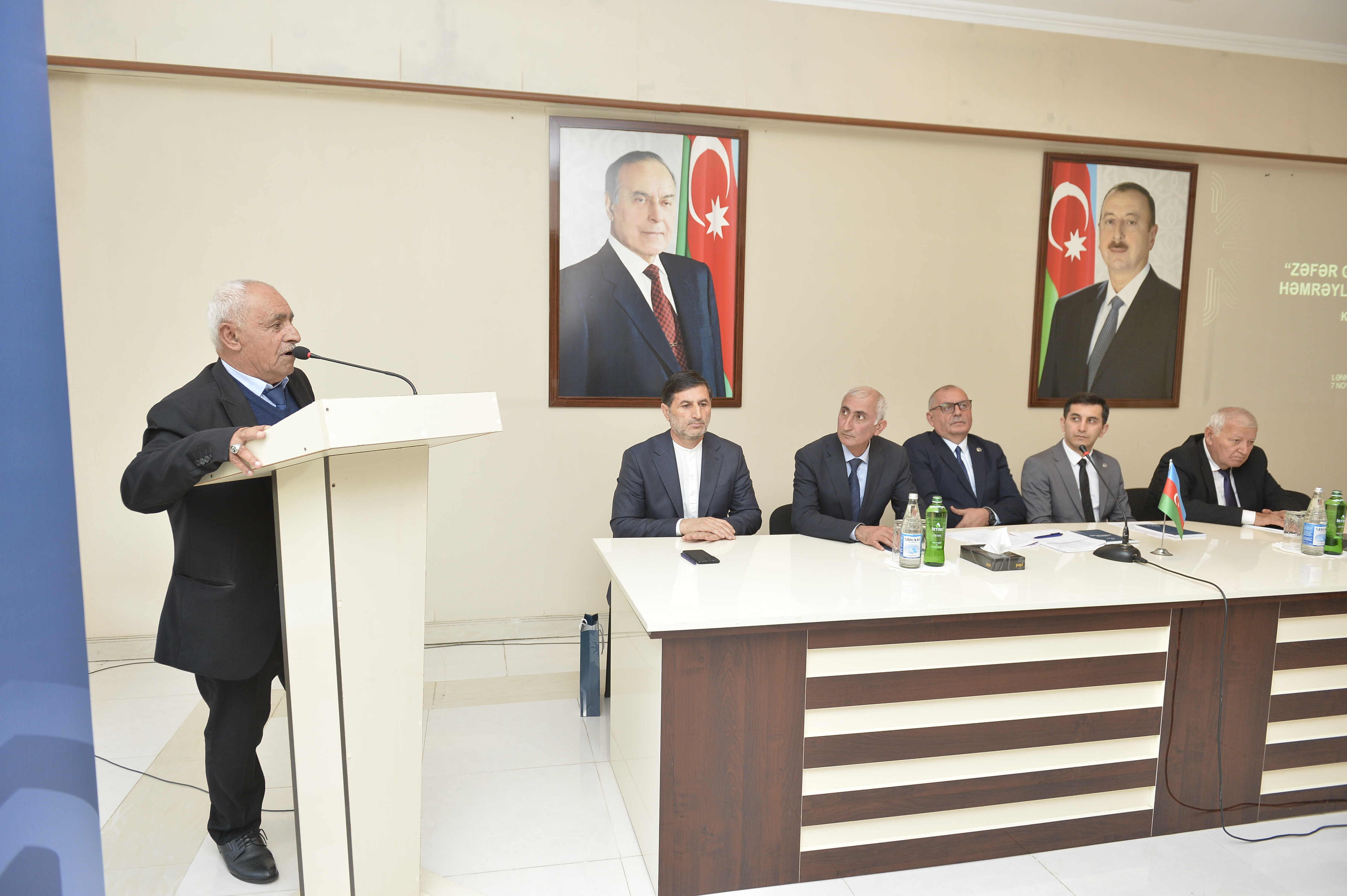 Lənkəranda “Zəfər Günü: Milli-dini həmrəyliyin təntənəsi” mövzusunda konfrans keçirilib - Image 5