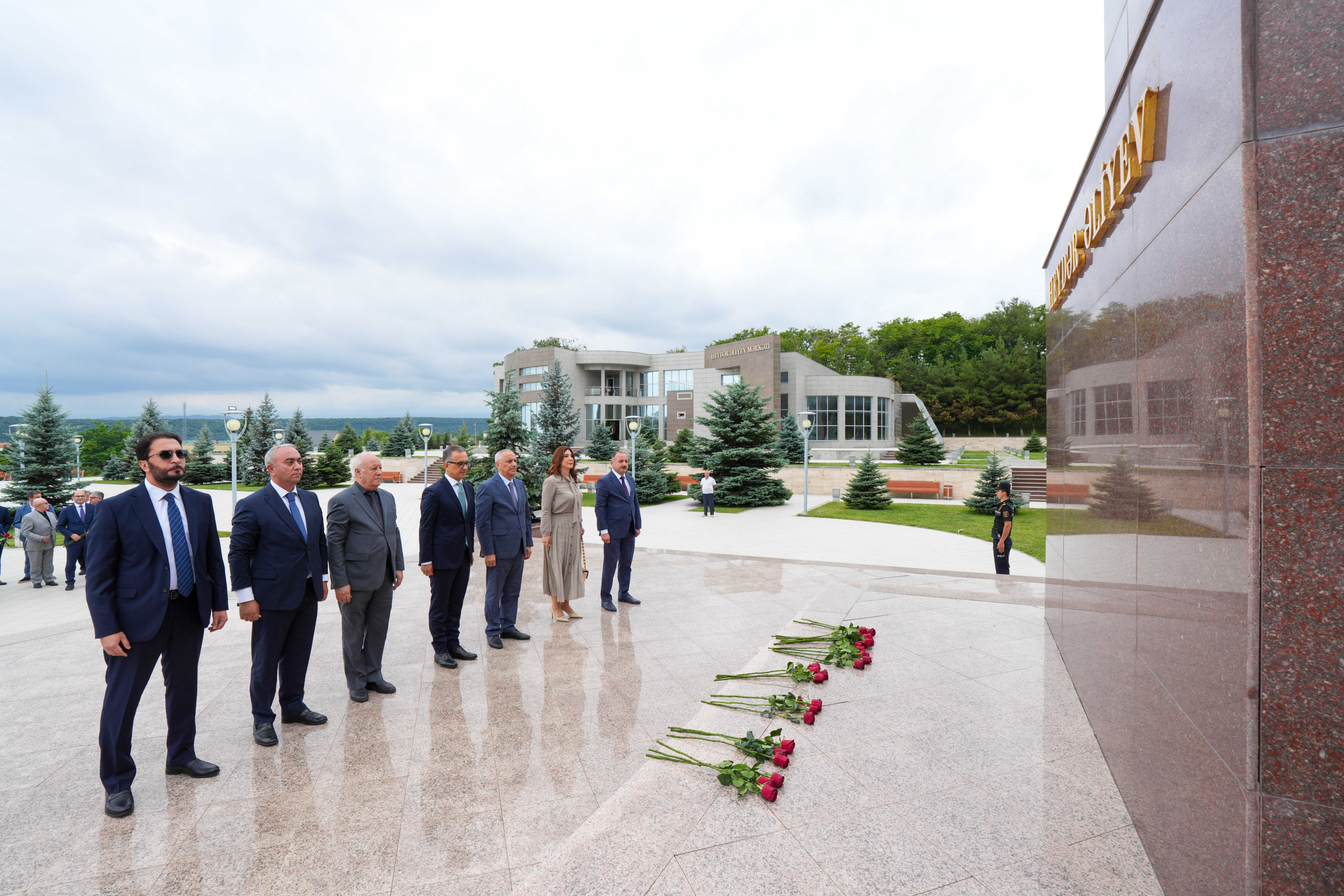 Qusarda “Dini mövzuların mediada təqdimatı: dini sabitliyin qorunmasında birgə məsuliyyət” mövzusunda konfrans keçirilir - Image 1