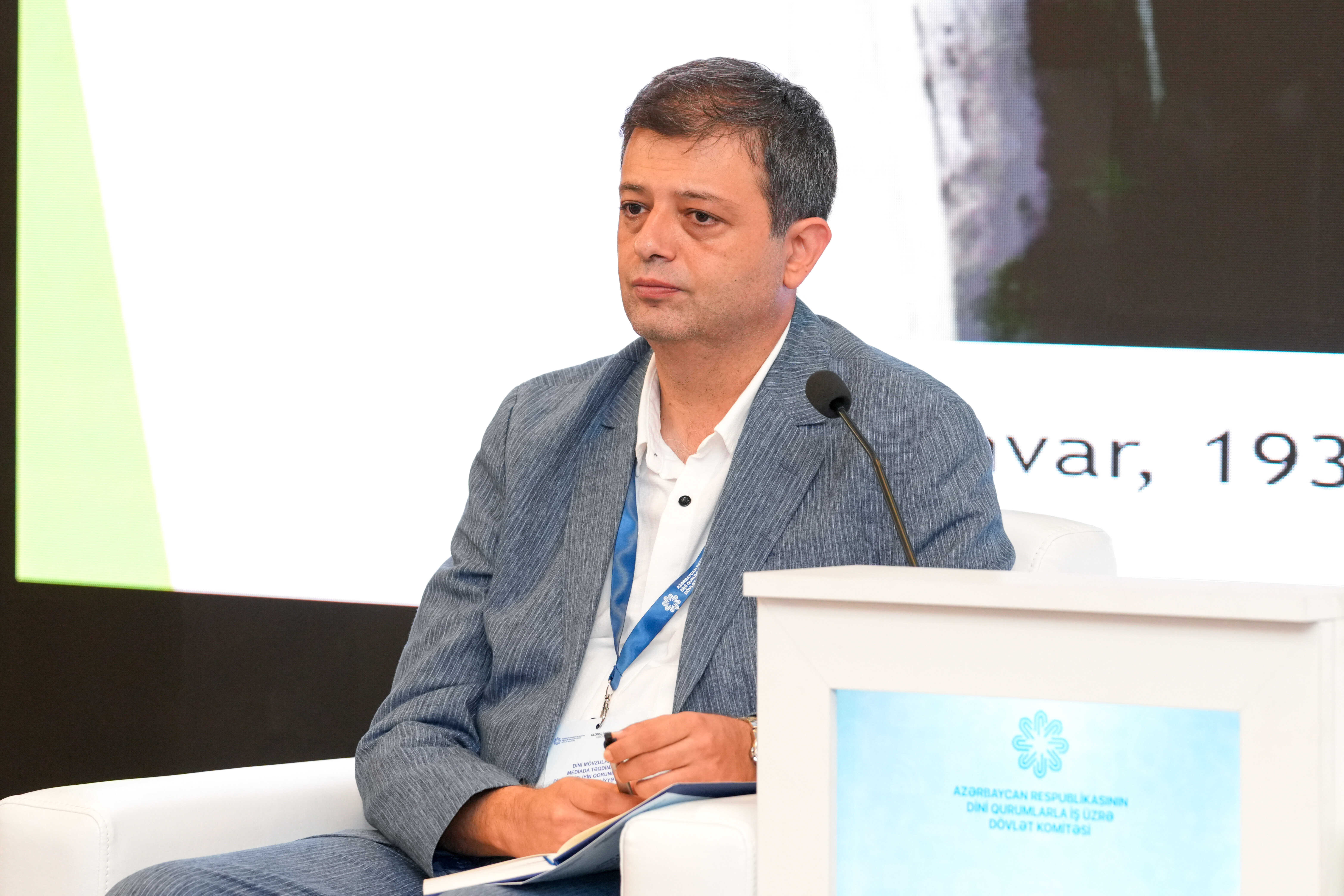 “Dini mövzuların mediada təqdimatı: dini sabitliyin qorunmasında birgə məsuliyyət” mövzusunda konfrans başa çatıb - Image 16