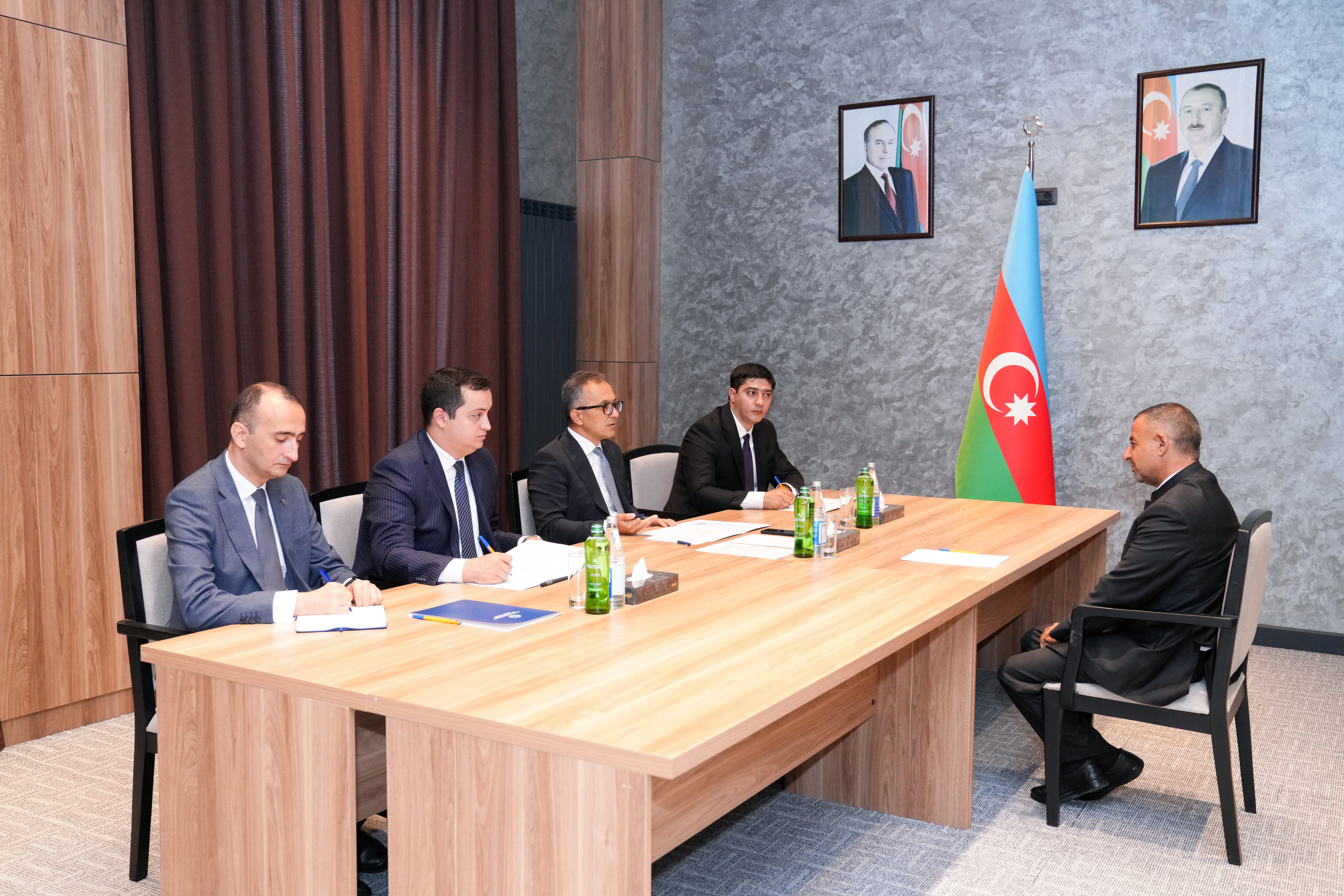 Dövlət Komitəsinin sədri Zəngilan rayonunda vətəndaşları qəbul edib