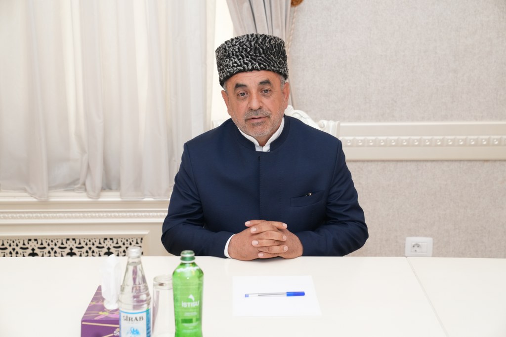 Dövlət Komitəsinin sədri Abşeronda vətəndaşları qəbul edib - Image 10