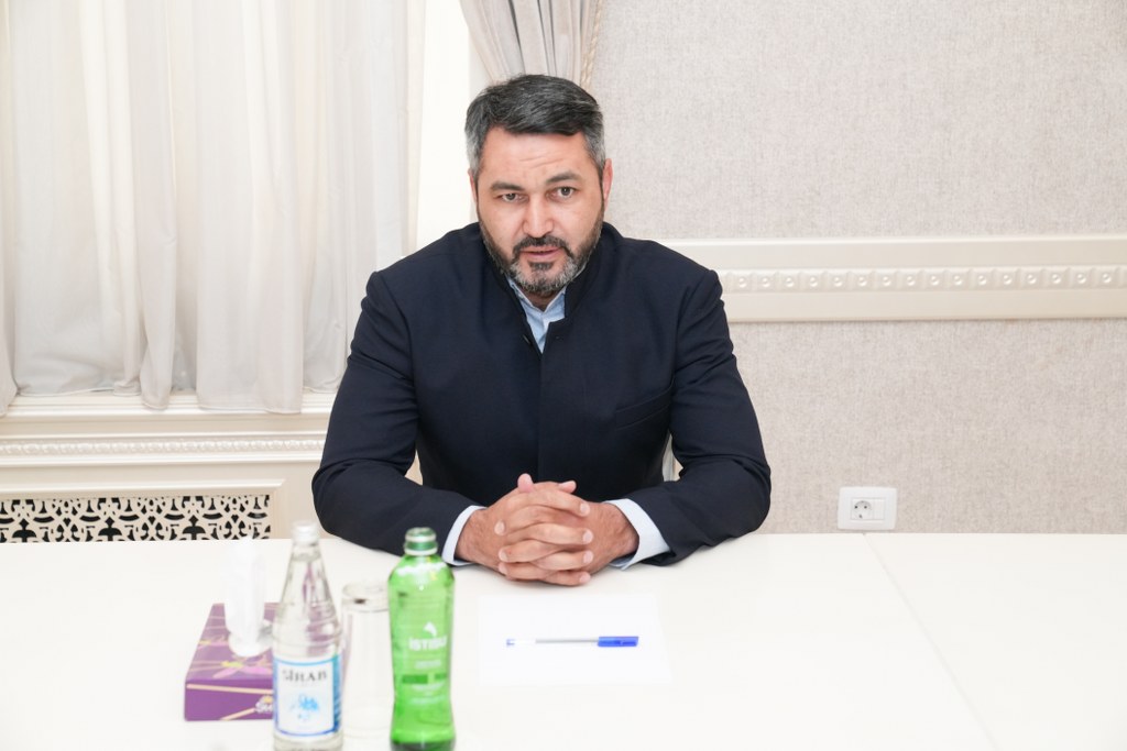 Dövlət Komitəsinin sədri Abşeronda vətəndaşları qəbul edib - Image 14