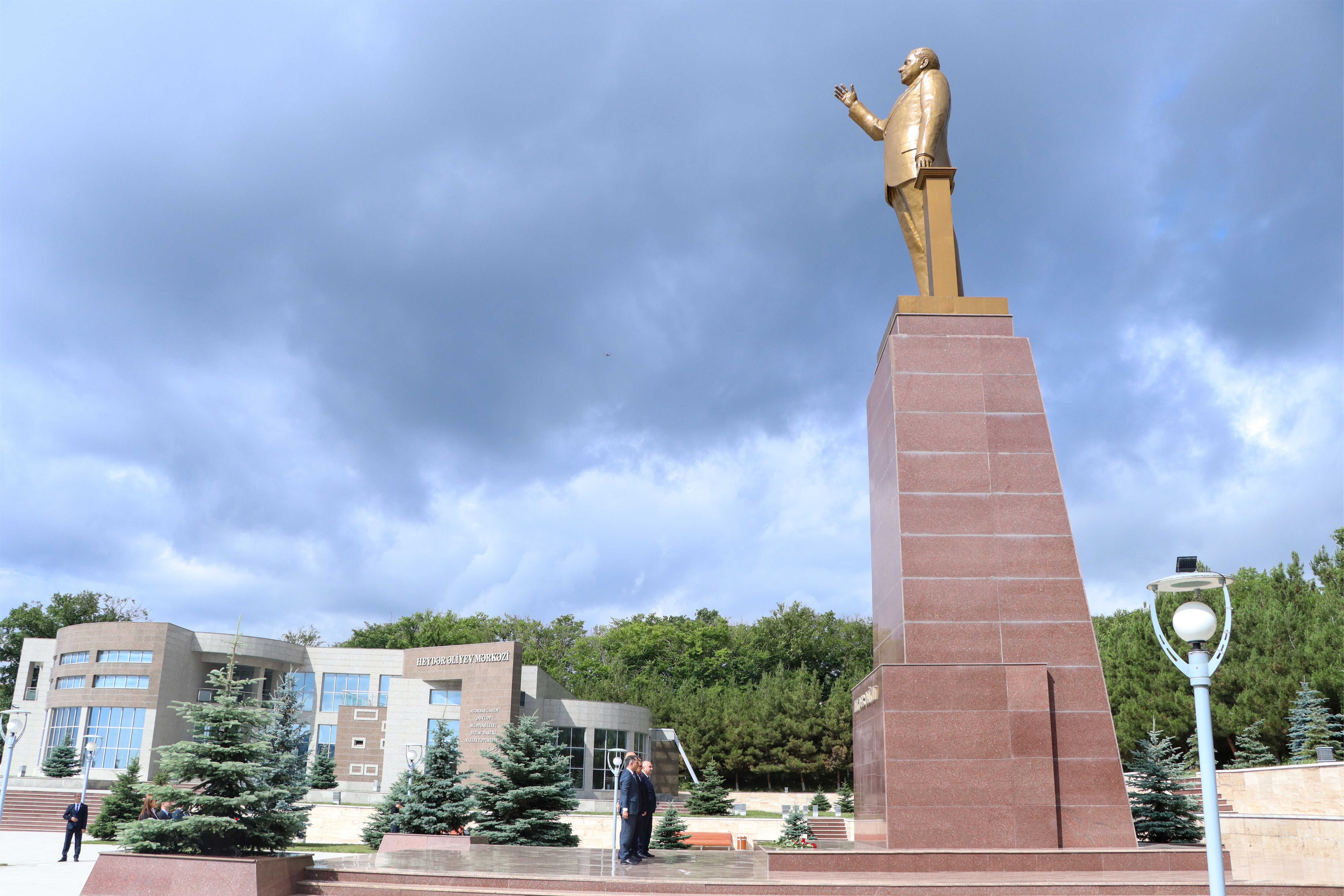 Qusarda “Dini maarifçilik işinin təşkili: ənənə və müasirliyin vəhdəti” mövzusunda regional konfrans öz işinə başlayıb - Image 24