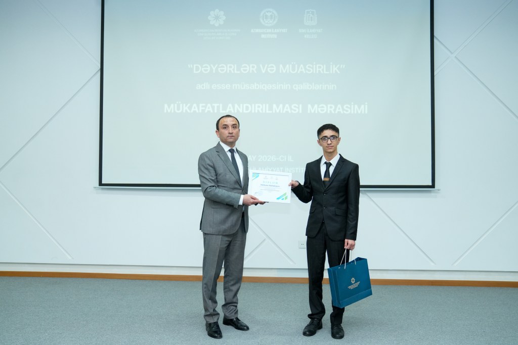 “Dəyərlər və müasirlik” adlı esse müsabiqəsinin qalibləri mükafatlandırılıb - Image 12