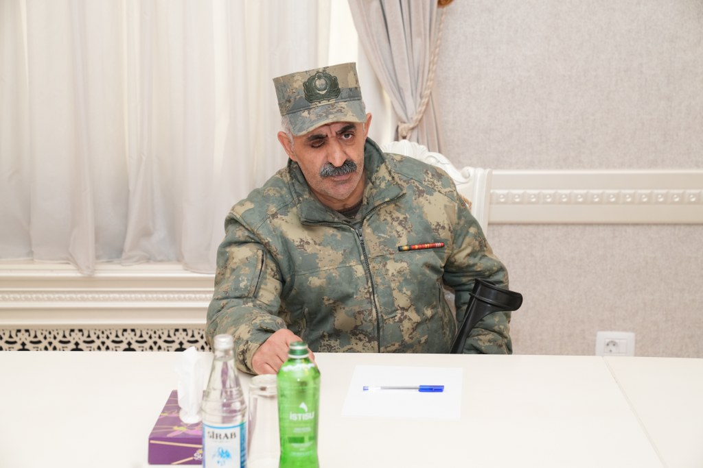 Dövlət Komitəsinin sədri Abşeronda vətəndaşları qəbul edib - Image 19