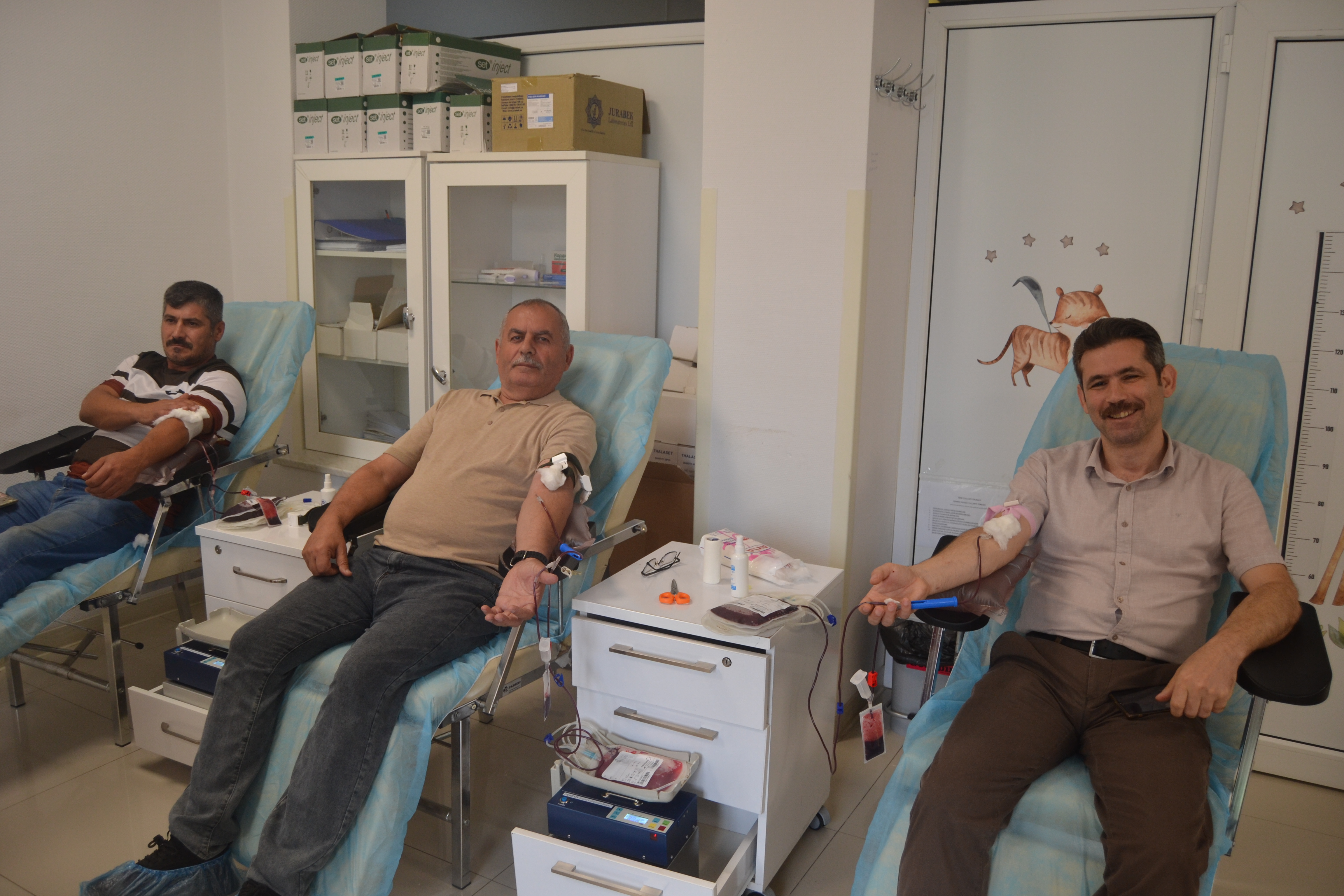 Aşura günü ilə əlaqədar paytaxt və bölgələrdə qanvermə aksiyaları keçirilir - Image 14