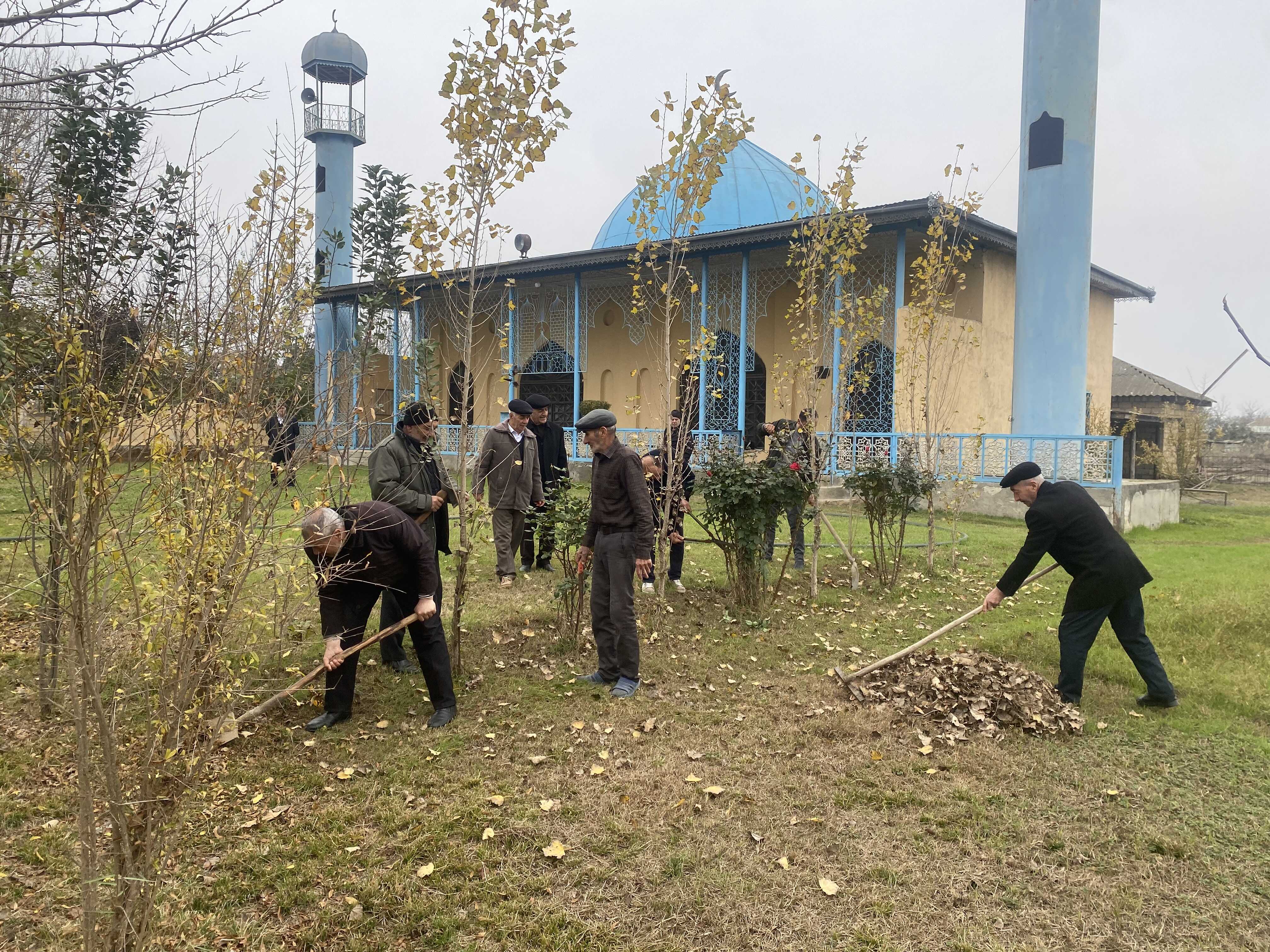 “Yaşıl gələcək naminə” aksiyası davam etdirilir - Image 13