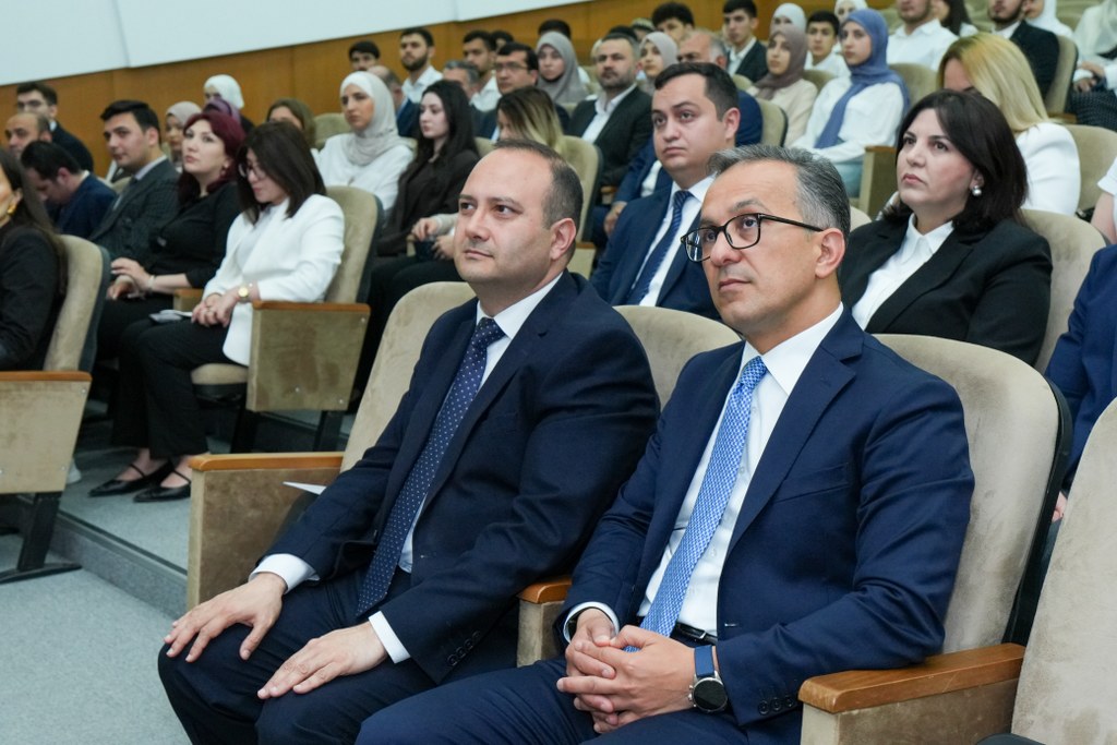 “Dəyərlər və müasirlik” adlı esse müsabiqəsinin qalibləri mükafatlandırılıb - Image 8