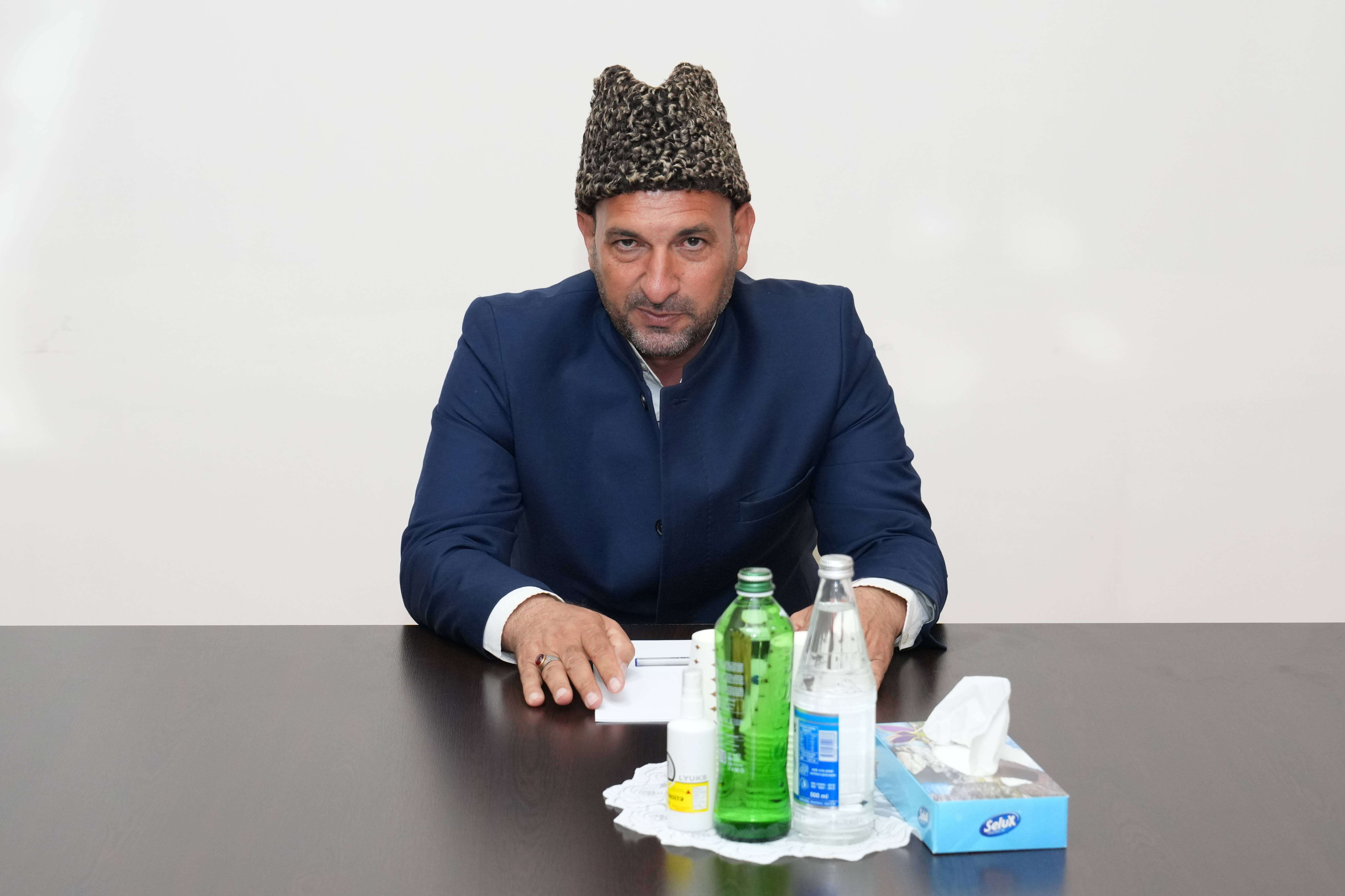 Dövlət Komitəsinin sədri Zərdab rayonunda vətəndaşların müraciətlərini dinləyib - Image 17