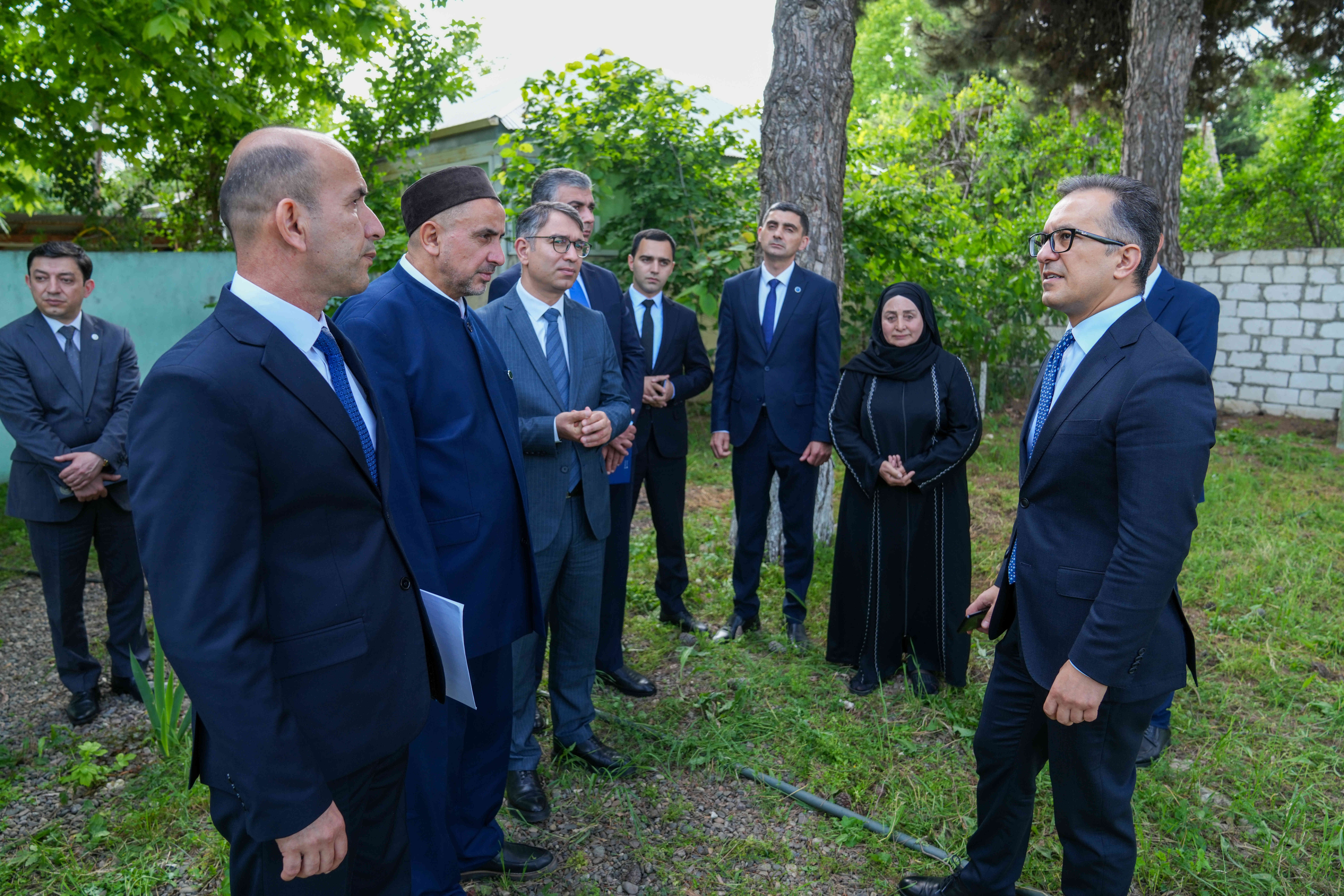 Komitə sədri Qazaxda yerləşən dini ibadətgahların fəaliyyəti ilə tanış olub - Image 5