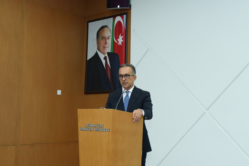 Azərbaycan İlahiyyat İnstitutuna qəbul olan tələbələrlə görüş keçirilib - Image 9