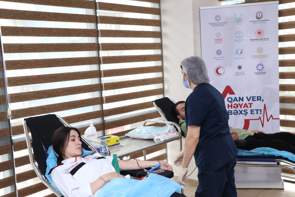 Aşura günü ilə əlaqədar qanvermə aksiyası keçirilib - Image 2
