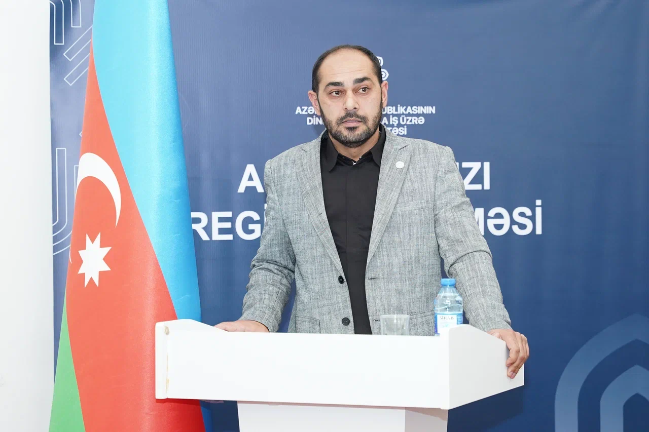 Sumqayıtda “Zəfər Günü və qəhrəmanlıq tariximiz” mövzusunda konfrans keçirilib - Image 12